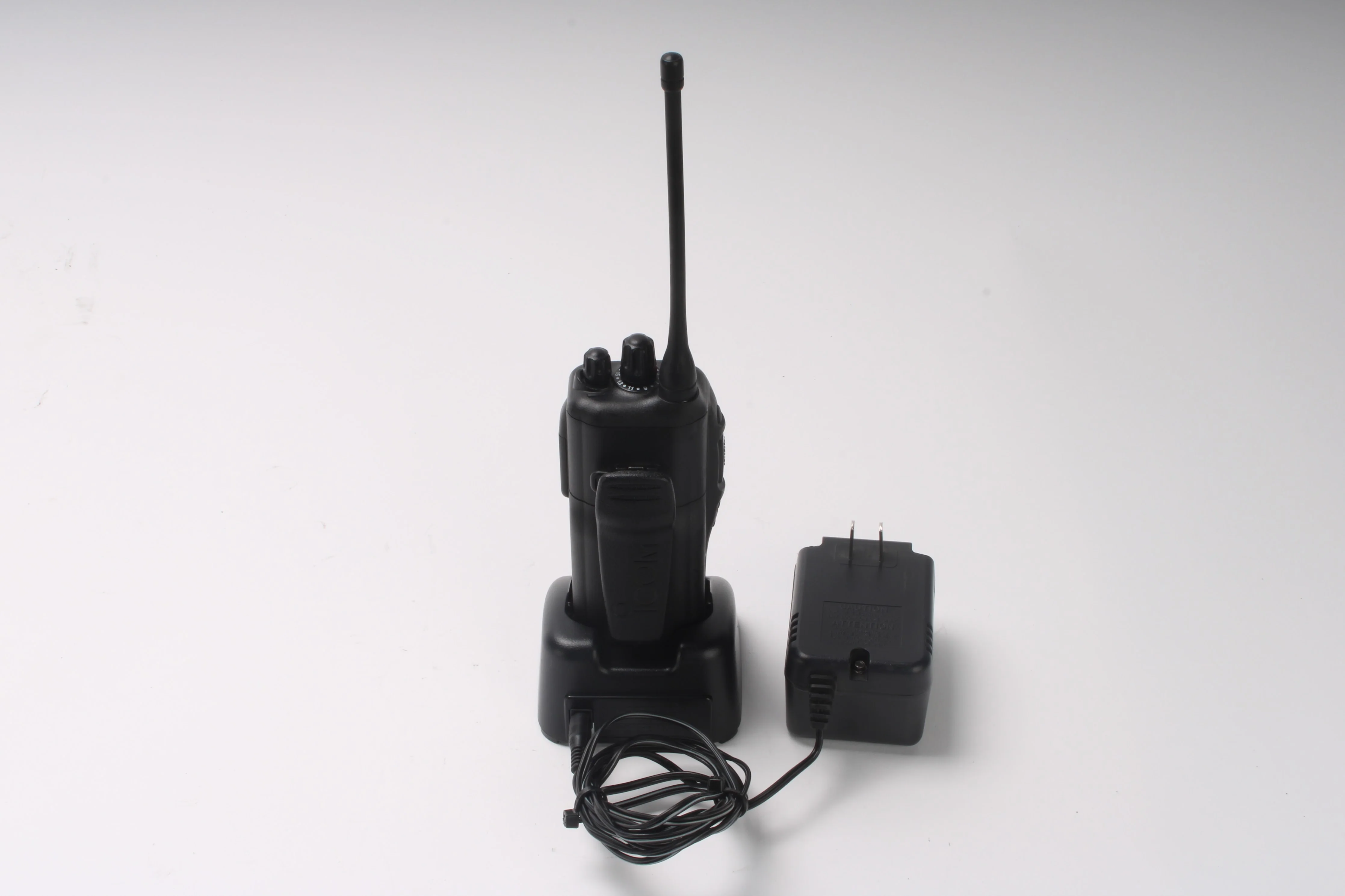 iCOM IC-F4161S UHF Transceiver Portable Radio + Charger BC-160 With Power Supply - Image 4