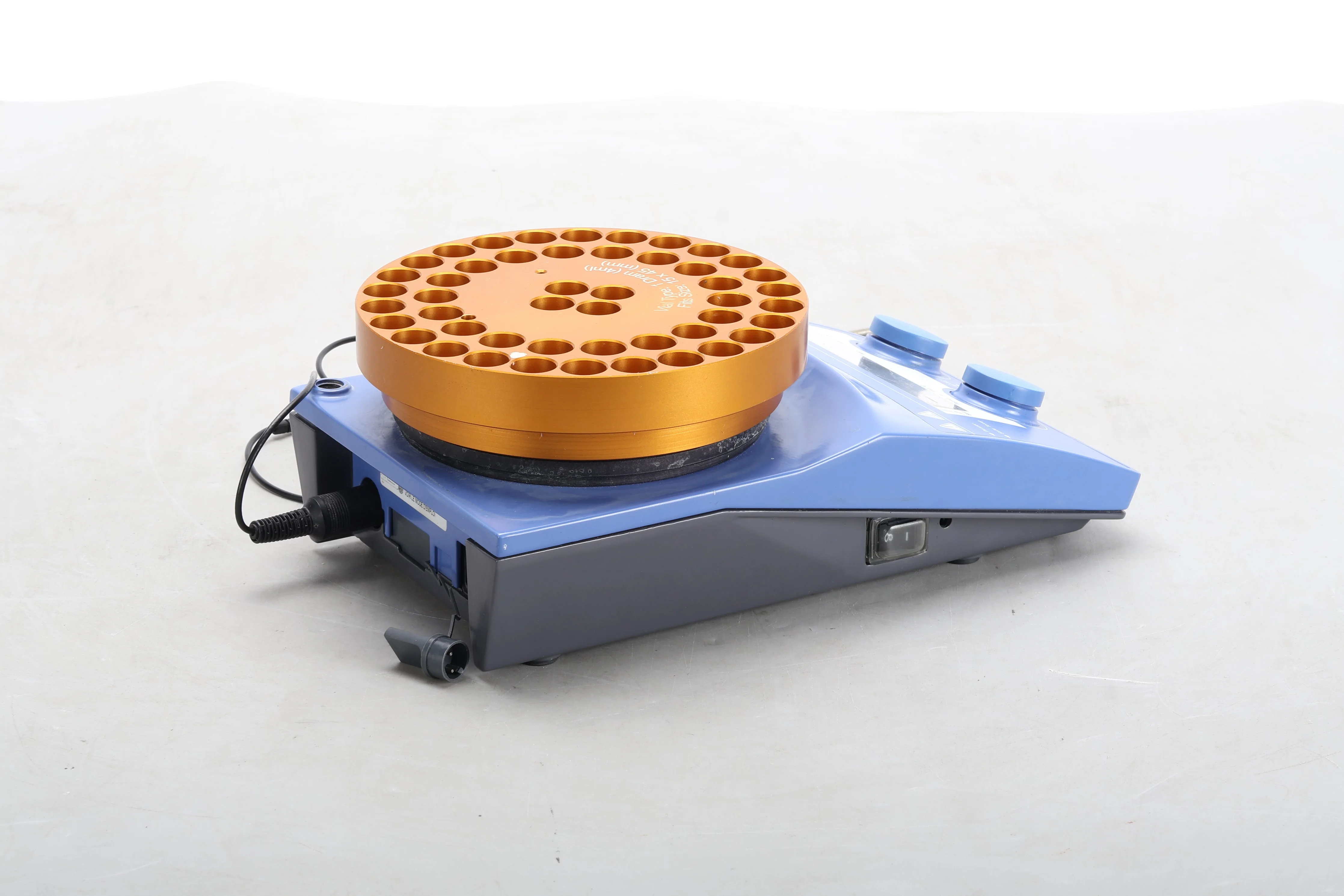 IKA RCT B S001 Basic Magnetic Stirrer & Probe, Chemglass CG-1991-04 Vial Platter - Image 5