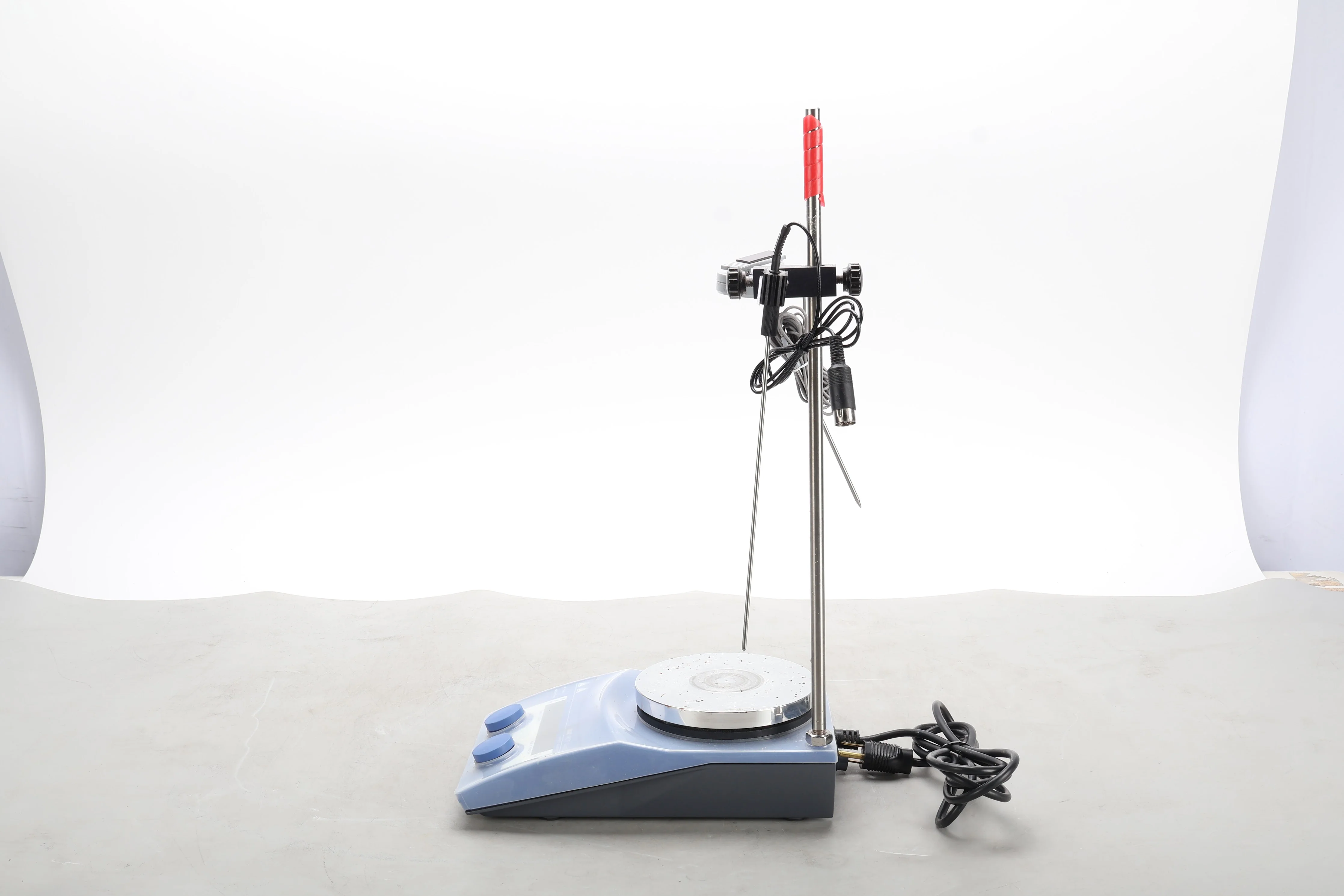 IKA RCT B S001 Basic Magnetic Stirrer With Cover, Probe, Tray, and Power Cable - Image 2