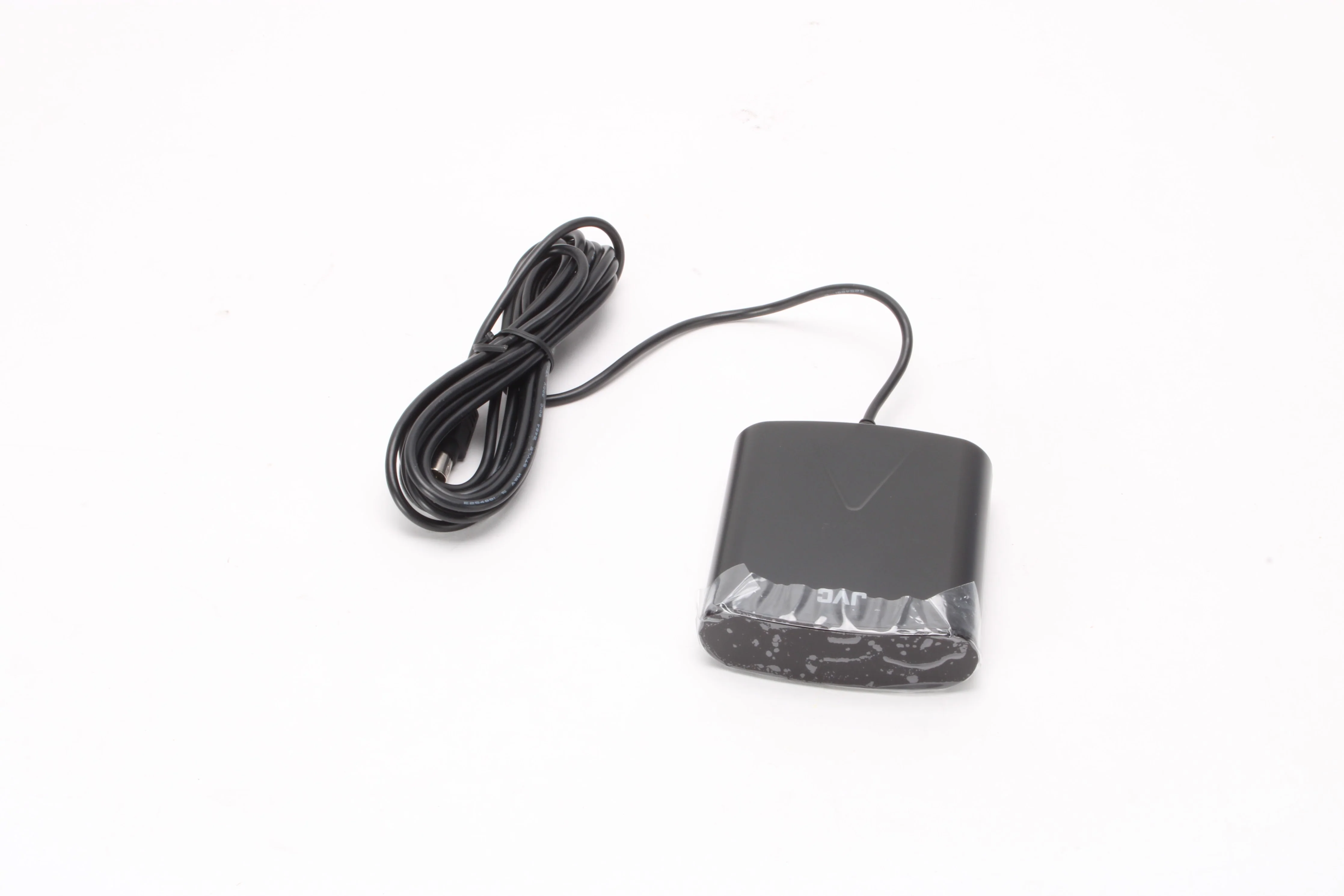JVC PK‑EM1 Optional 3D Synchro Emitter With Wall Mount and Connection Cable - Image 3