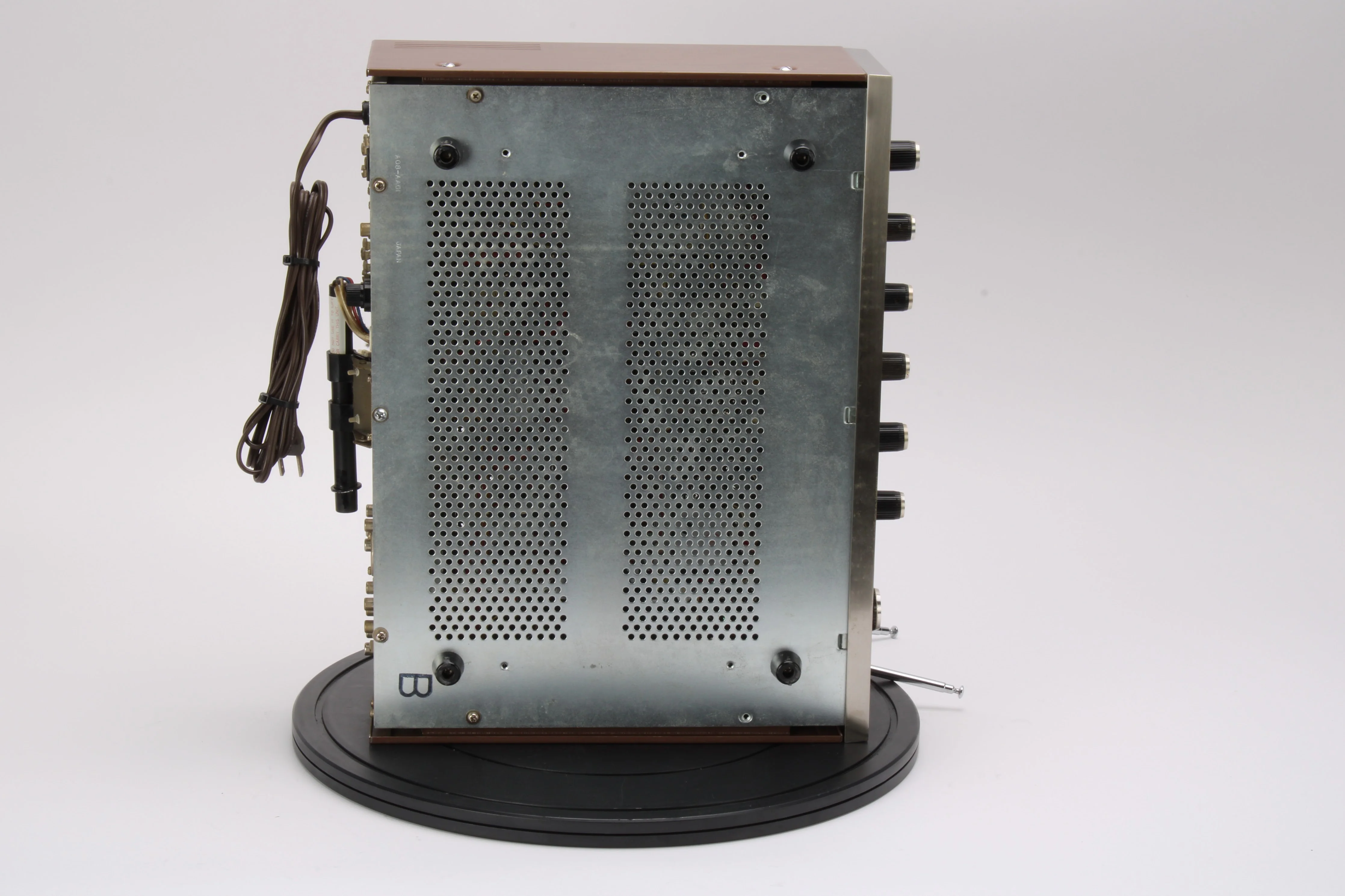 Kenwood TK-88 AM-FM Stereo Receiver - Image 6