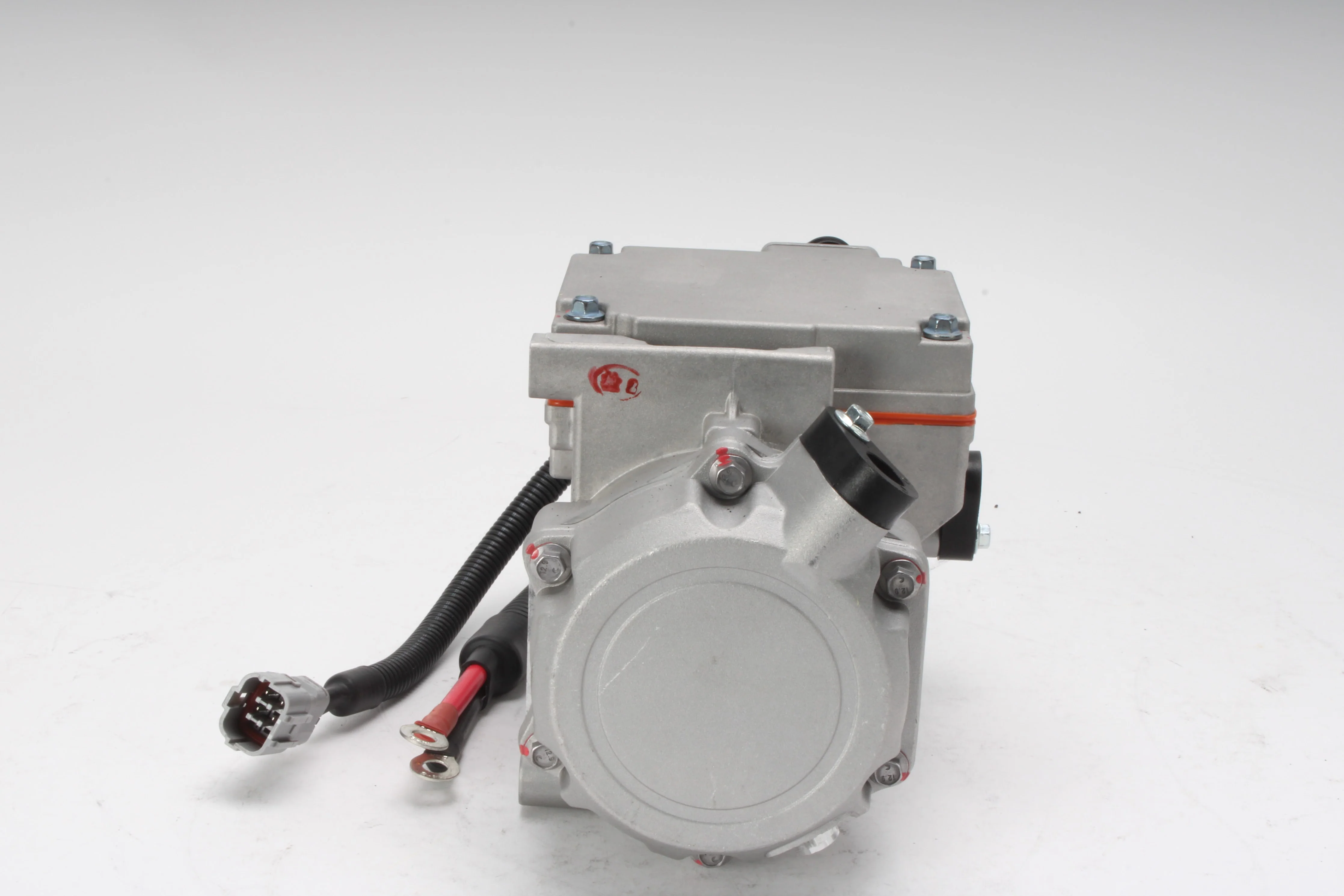 King Clima DM24A6-A0203X Electric Scroll Auto A/C Compressor - Image 2