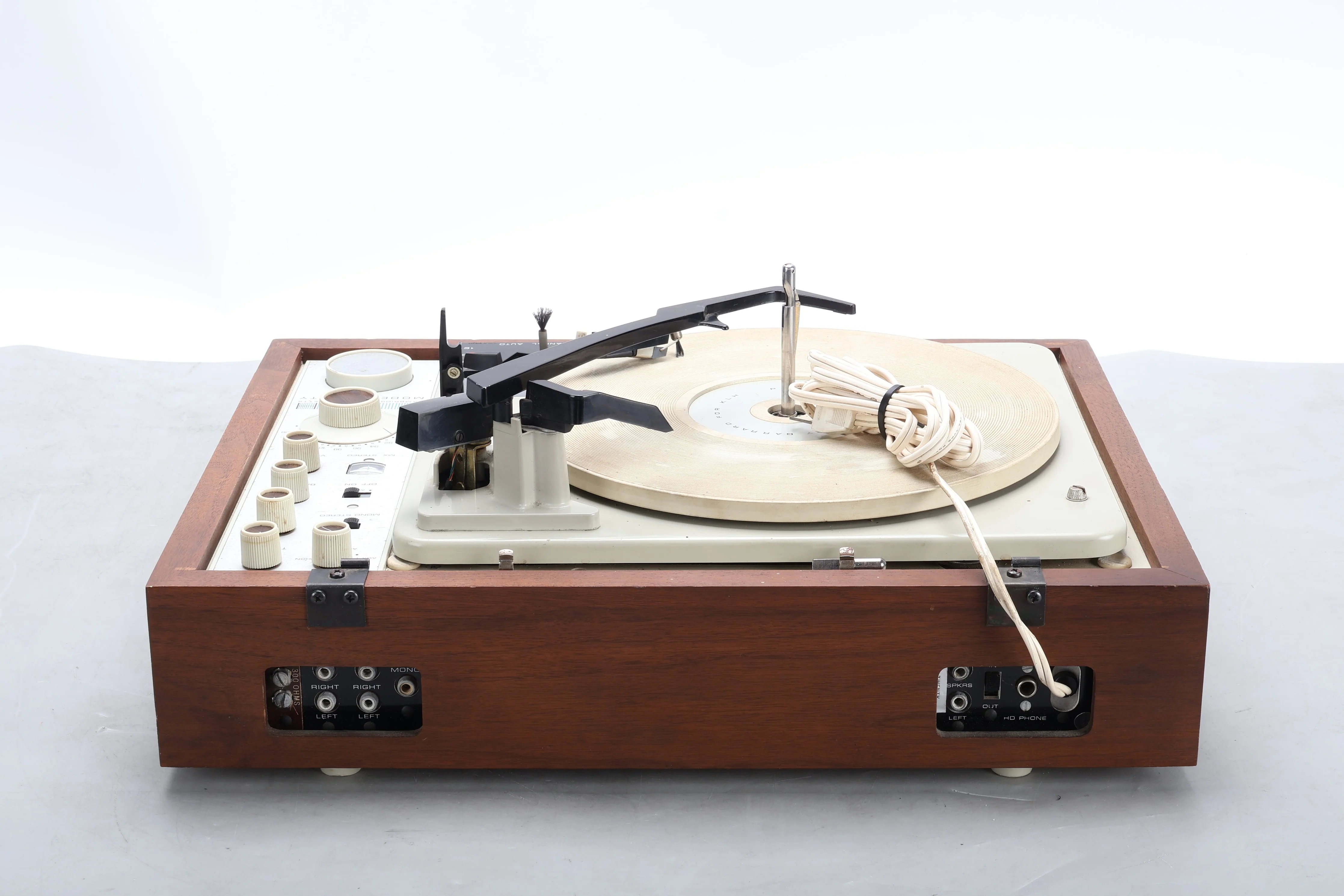 KLH Model Twenty Turntable With Pickering V-15HB/AT2B Cartridge - Image 3