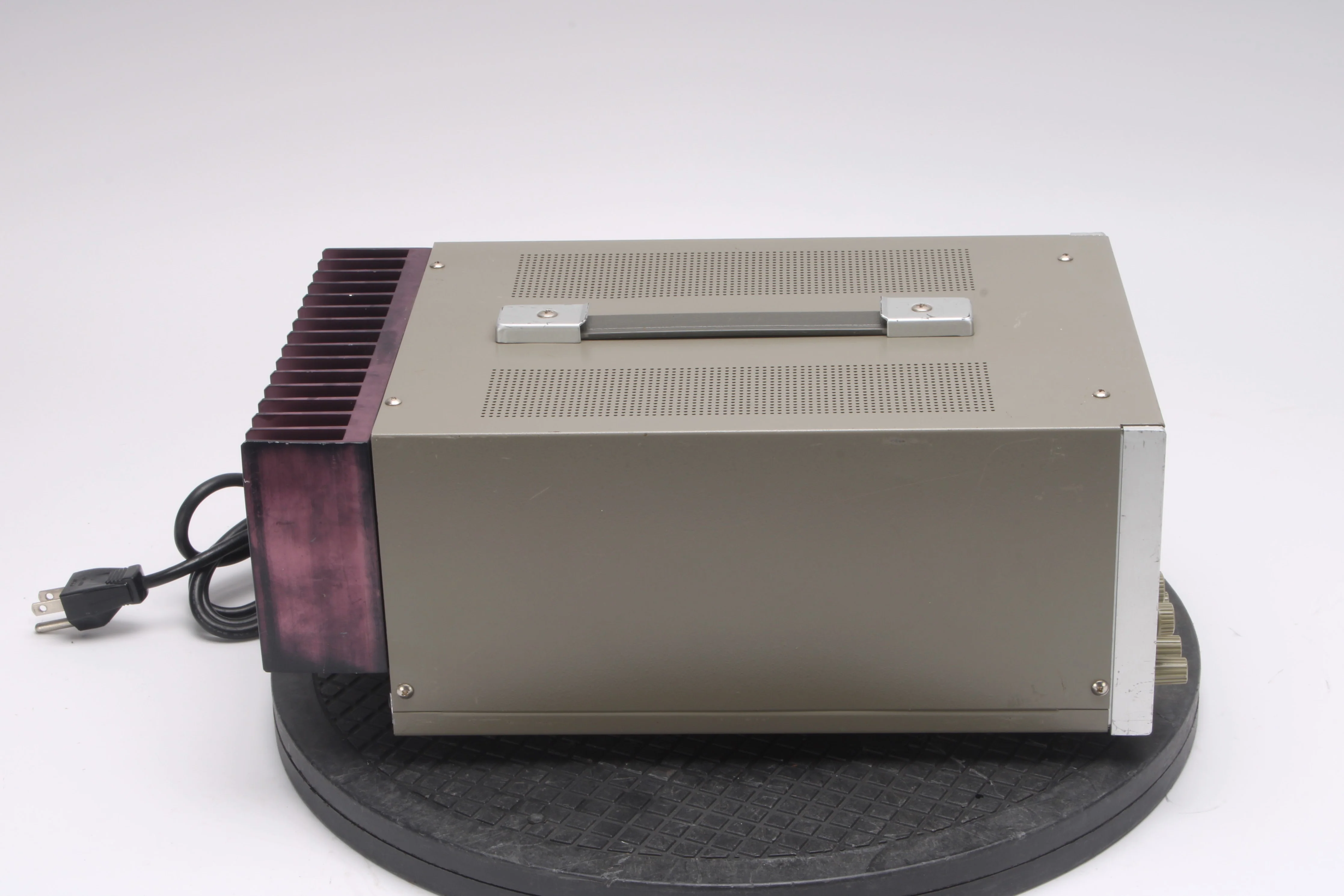 Leader LPS 152 DC Tracking Power Supply 0-6V/0-5A, 0+-25V/0-1A - Fair Condition - Image 2