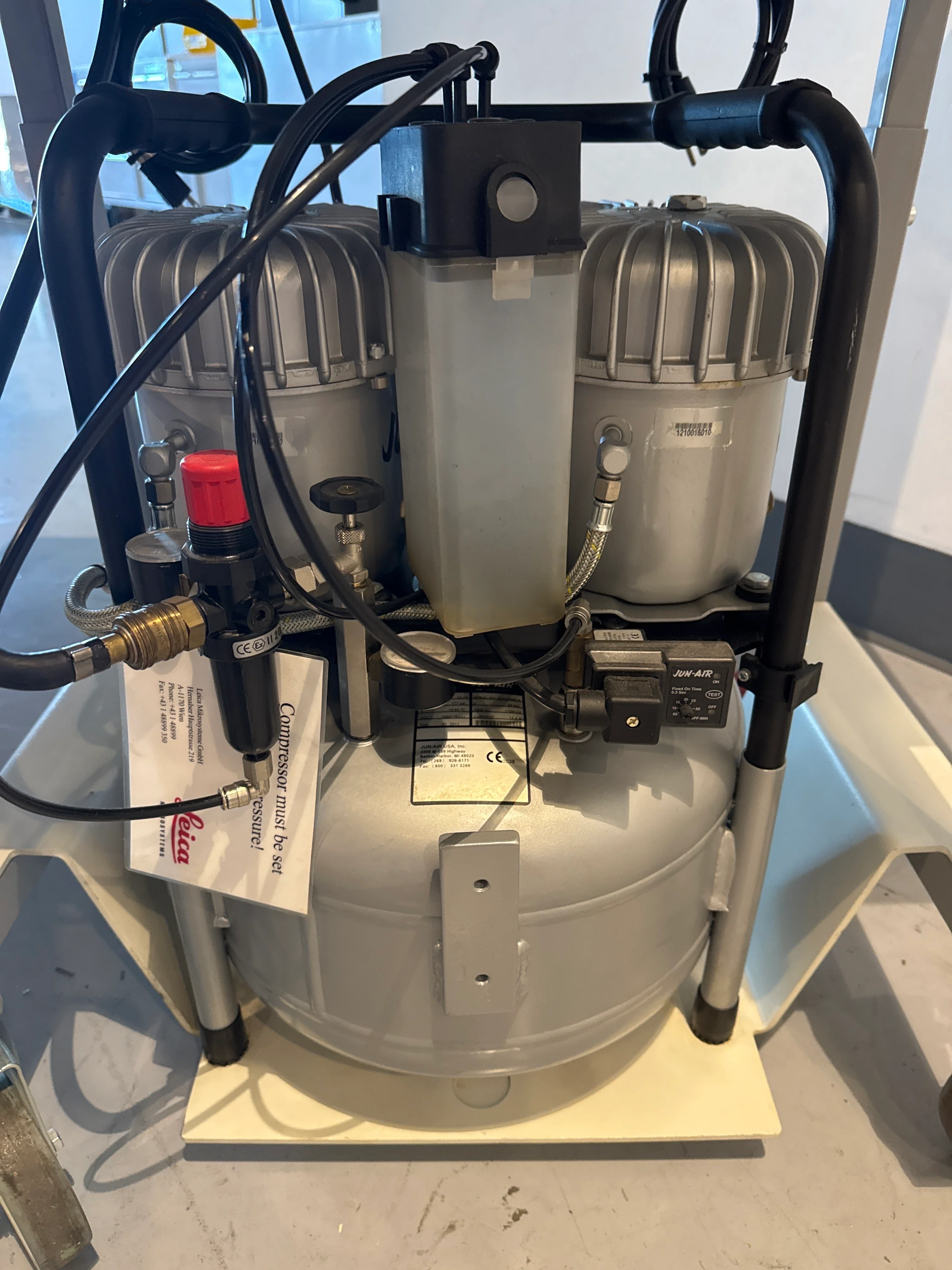 Leica Mikrosystem EM PACT2 High Pressure Freezer W/ EM RTS Rapid Transfer System - Image 8