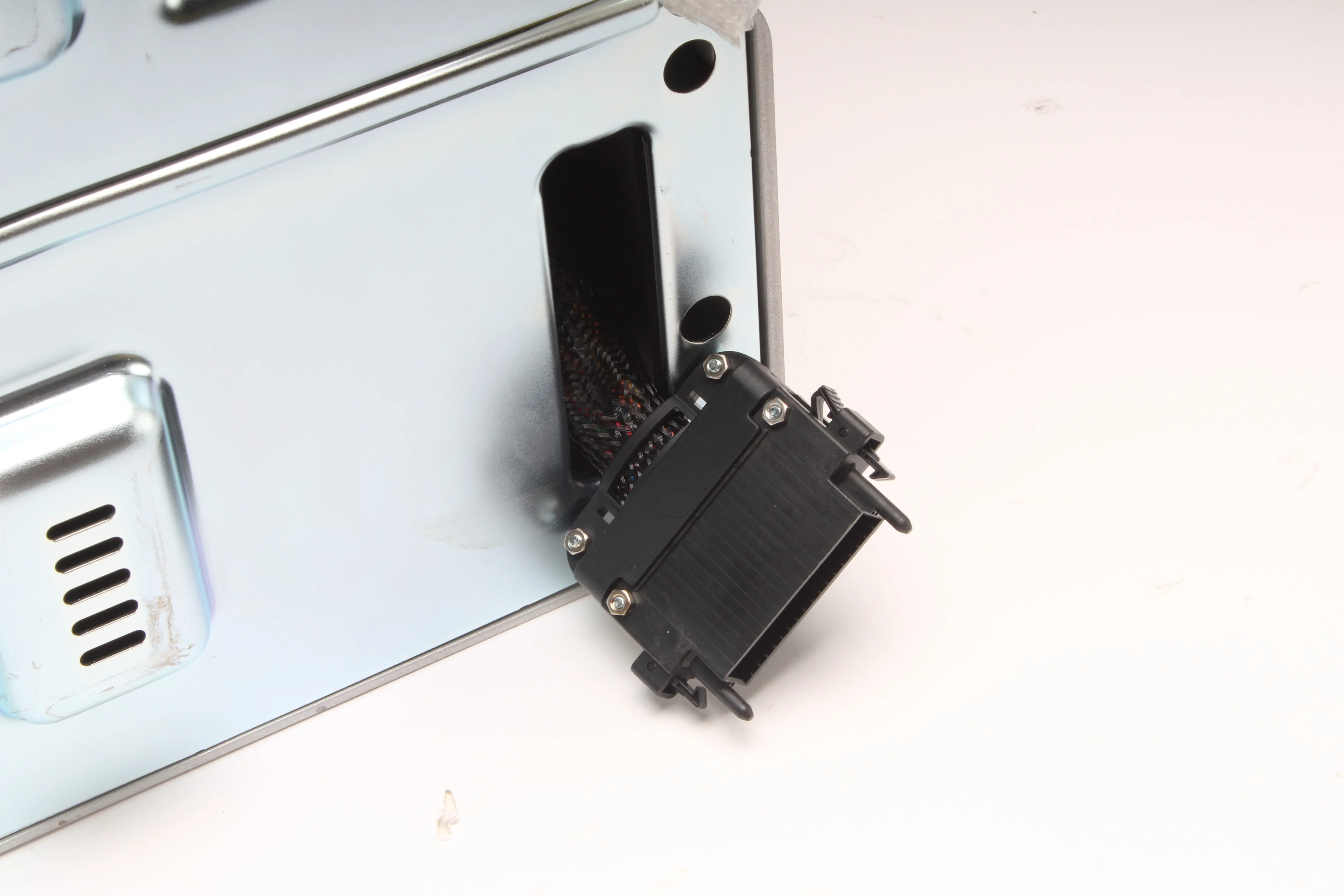 LG RESU16H Prime Battery Control Module EH257064P8S1 - Image 5