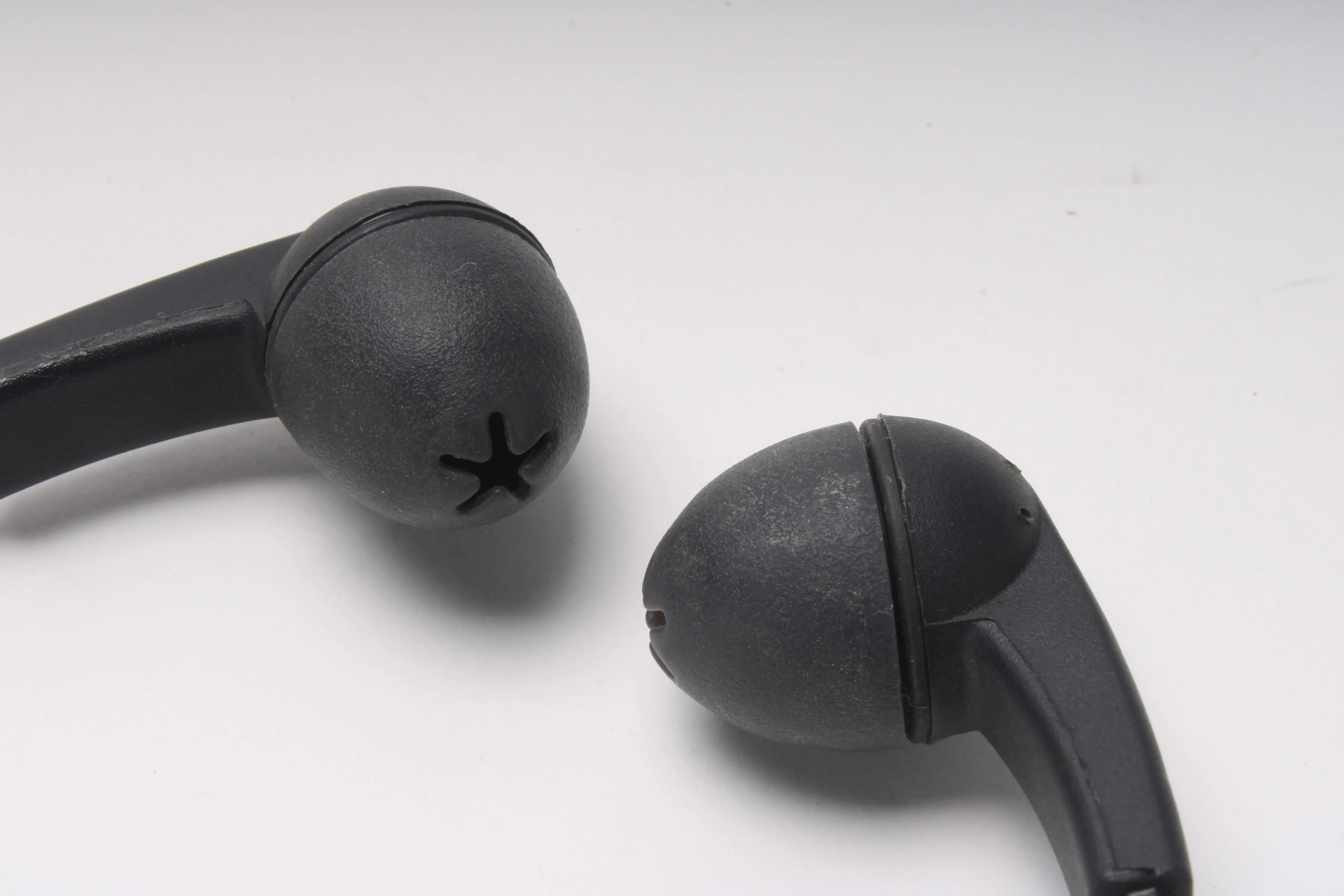 Listen Technologies LR-42 Stethoscope-Style IR 4-Channel Receiver - Image 3