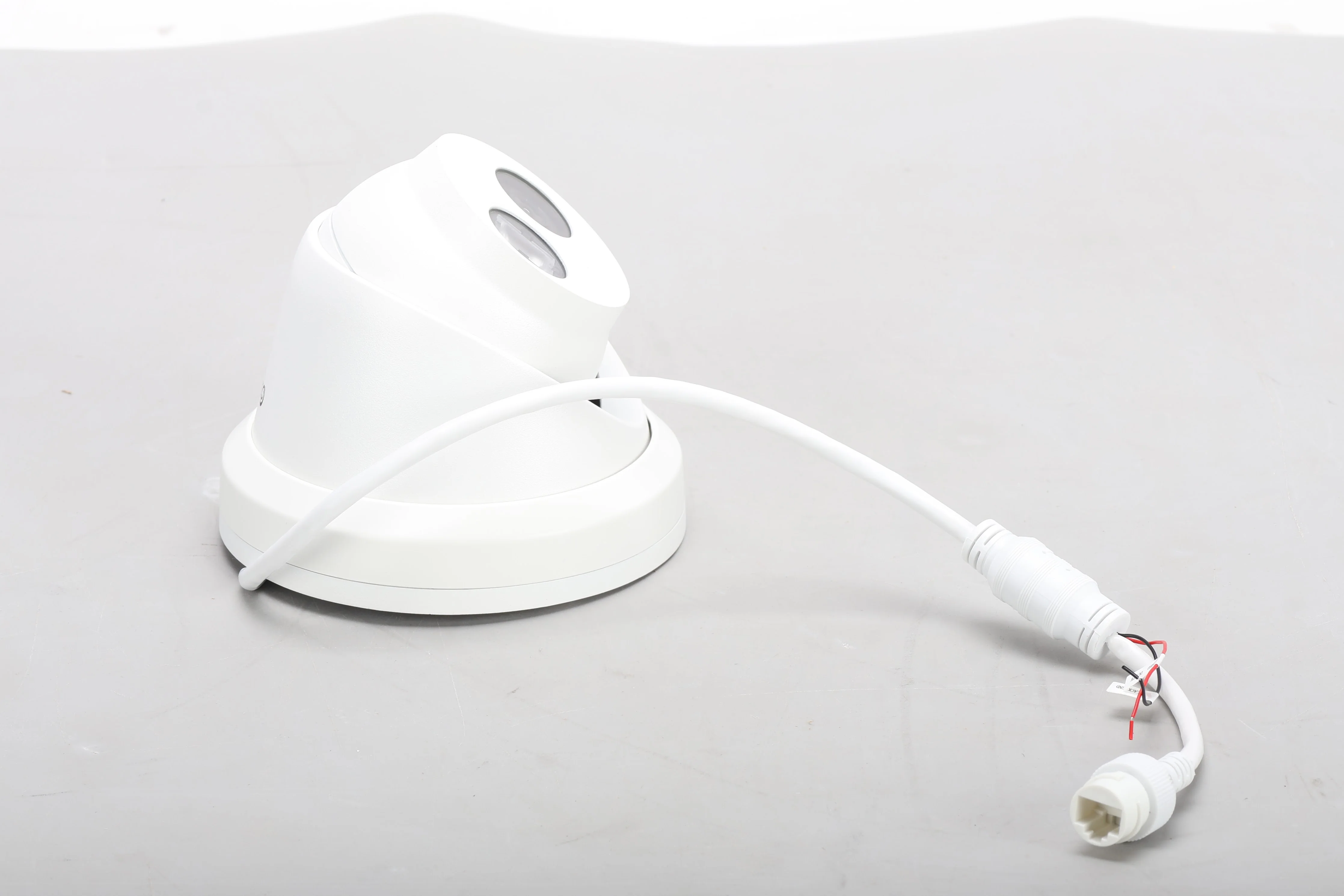 Luma Surveillance LUM-410-TUR-IP-WH 8MP Turret IP Outdoor Camera - New Open Box - Image 6