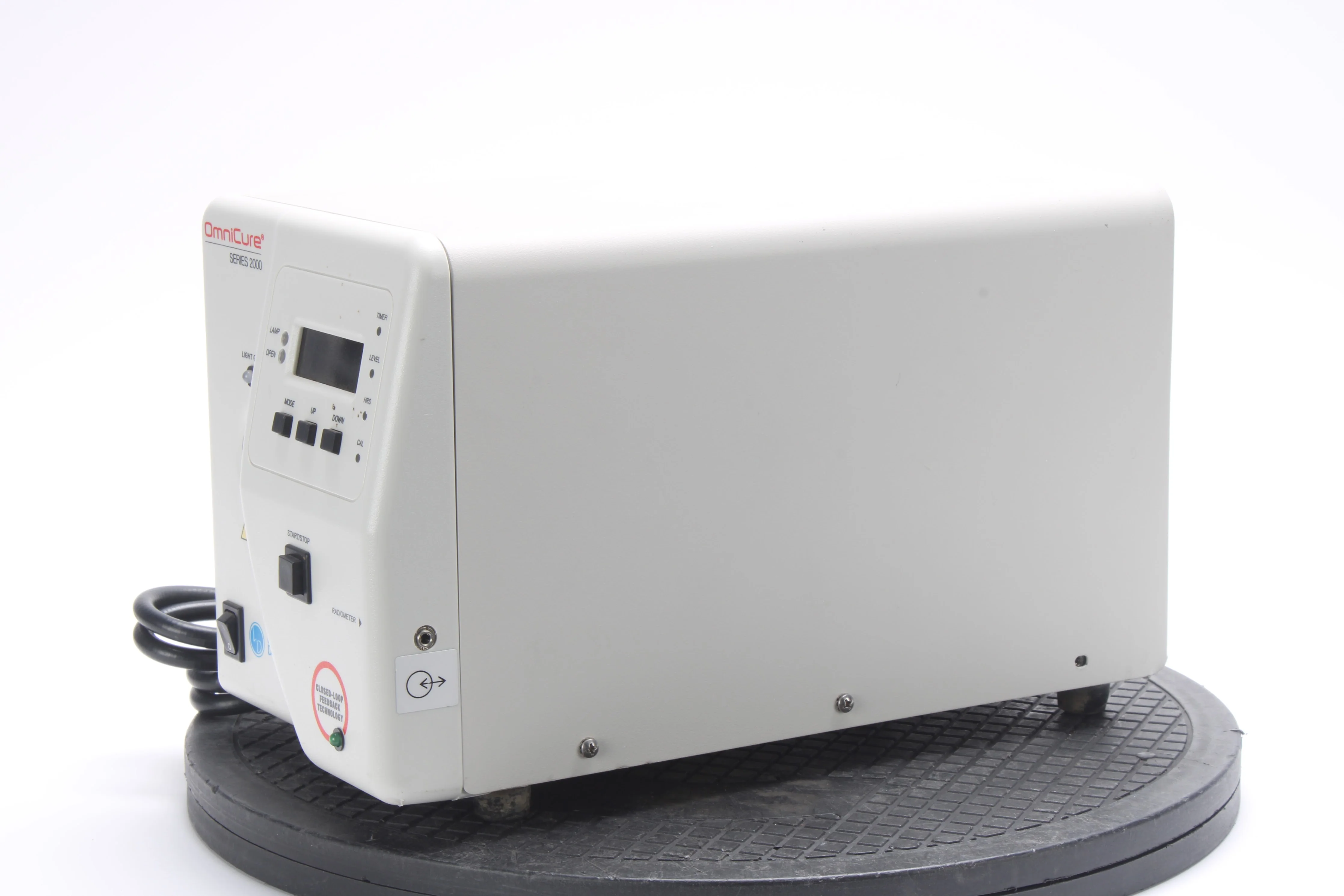Lumen Dynamics S2000-XLA OmniCure Series 2000 Curing System W/ Dual Light Guide - Image 4