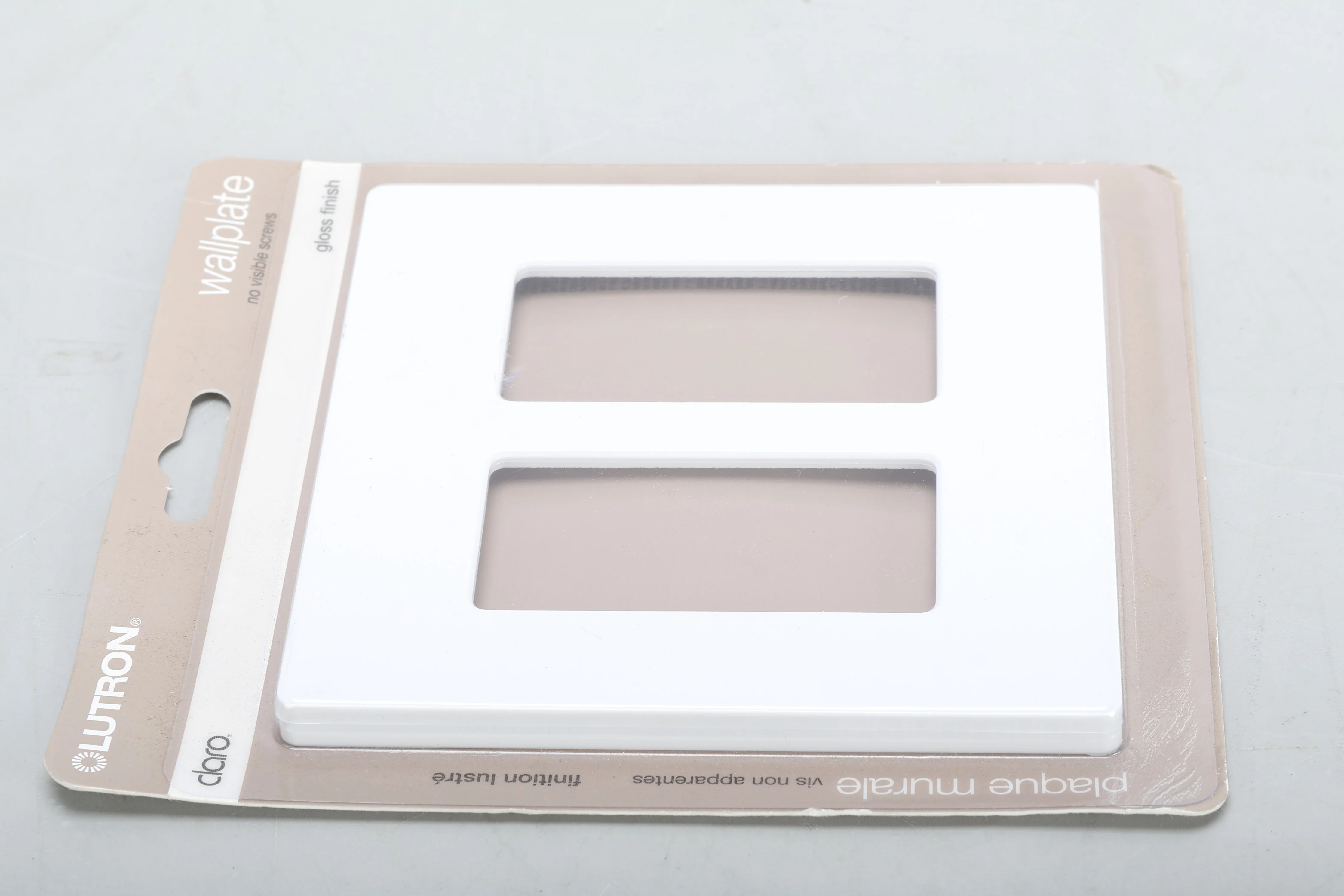 Lutron CW-2-WH Claro 2-Gang Wallplate White Gloss Finish 401-1009 REV A - NEW - Image 2
