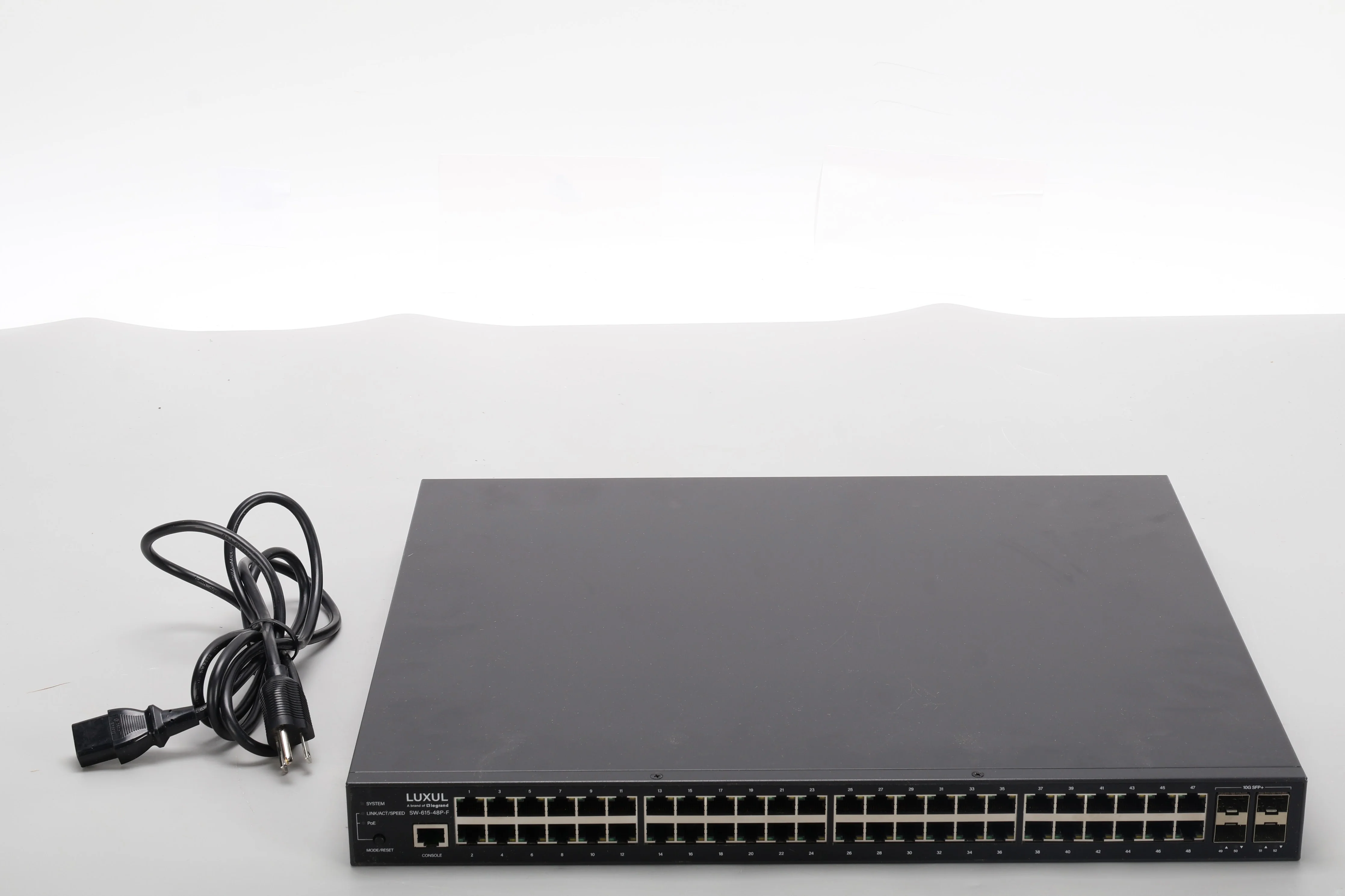 Luxul SW-615-48P-F 48-Port PoE+ Network Switch With Power Cable and Box - Image 2