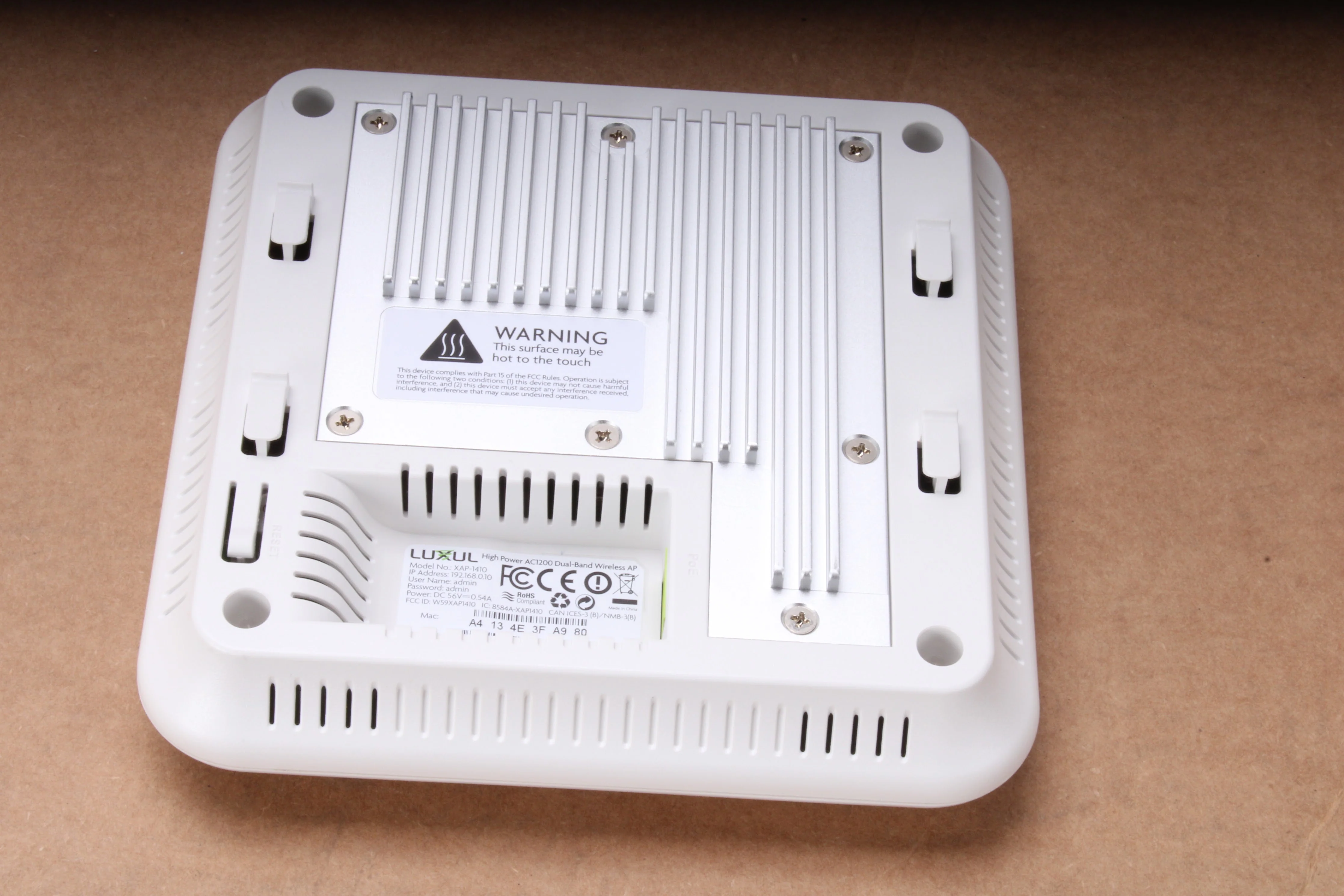 Luxul WS-100 Wireless Router Kit With Box and Accessories - Image 6