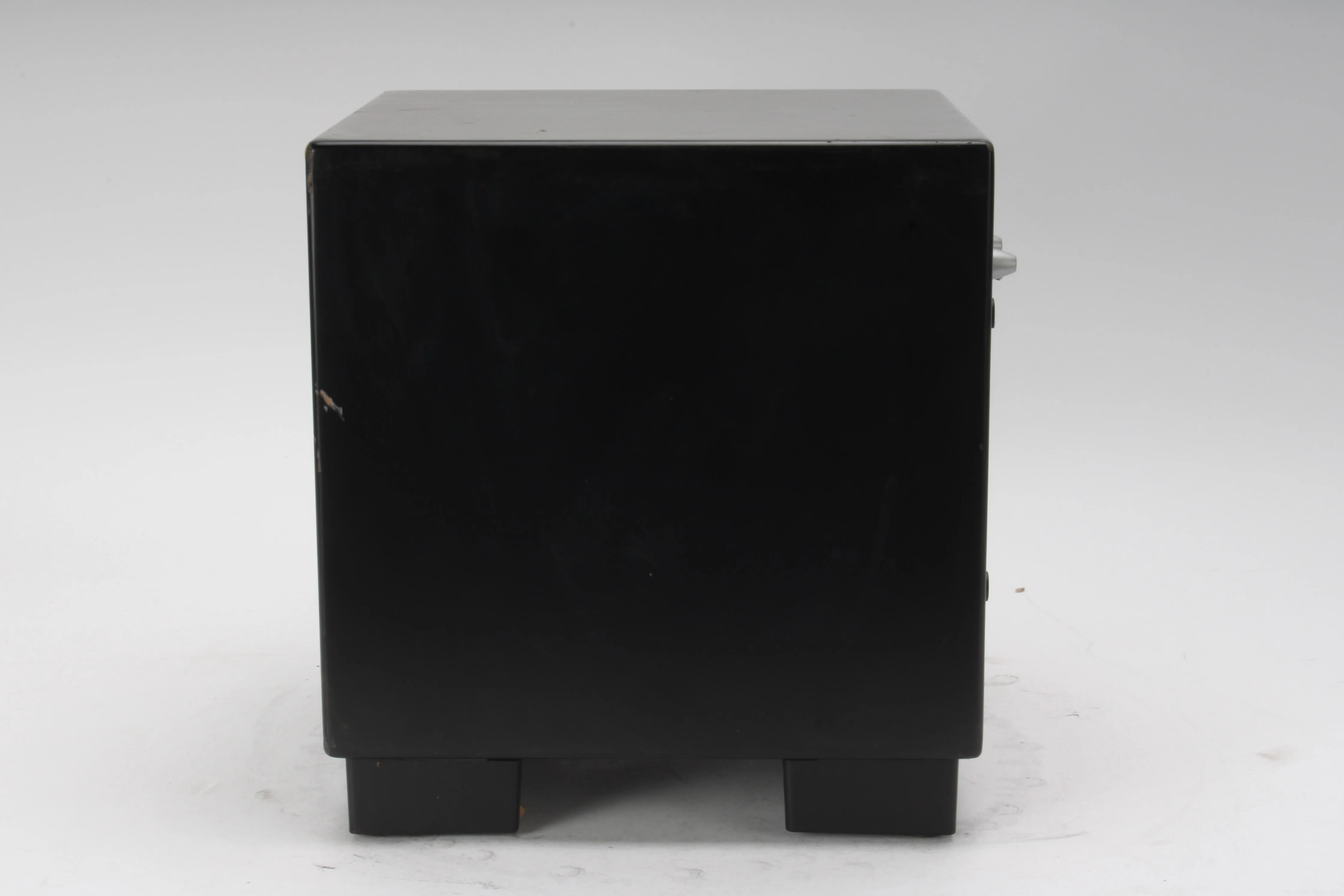 Martin Logan Dynamo 700W Powered 8" Subwoofer - AS IS - Image 5