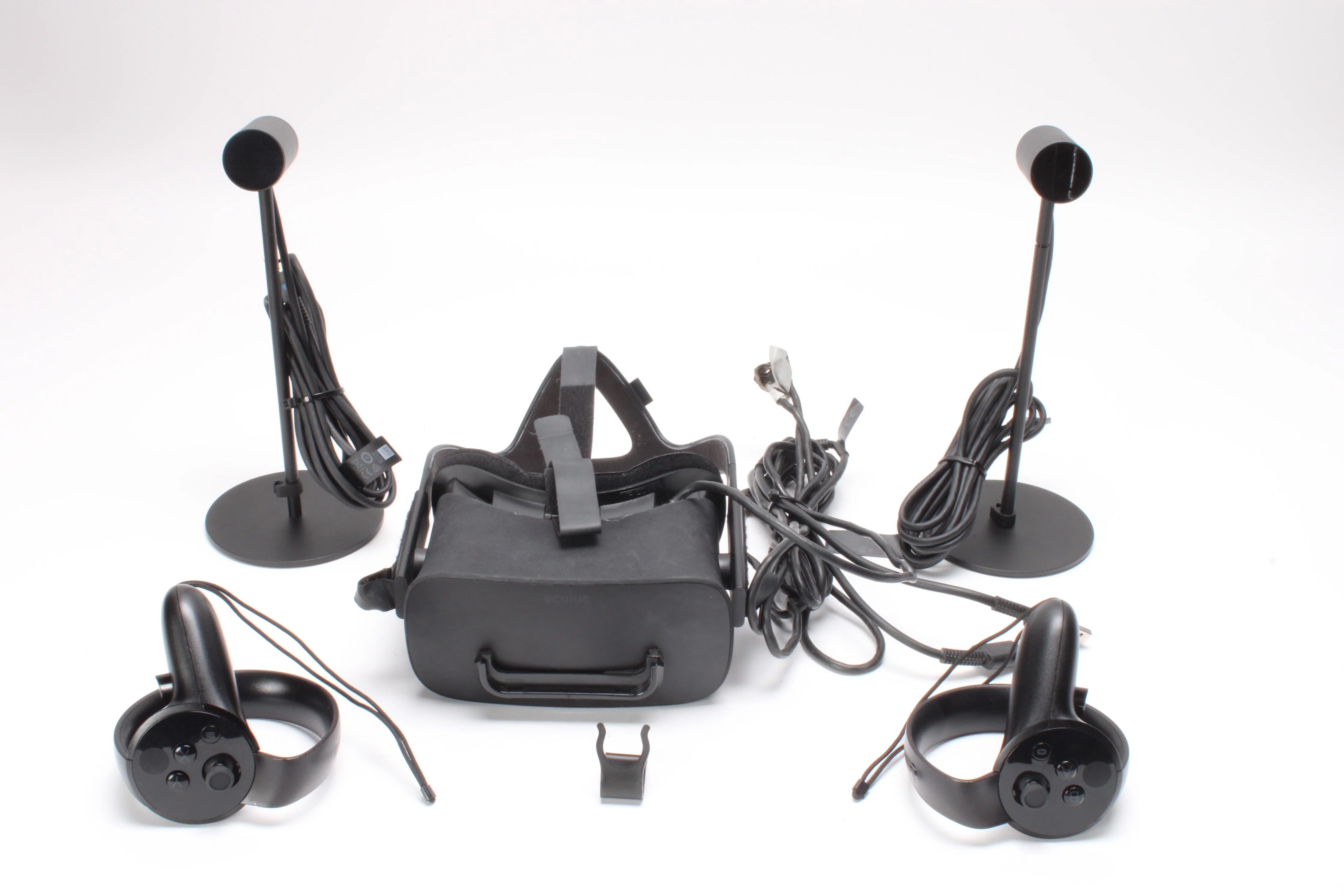 Meta Oculus Rift CV-1 VR Virtual Reality Headset System - Fair Condition - Image 2