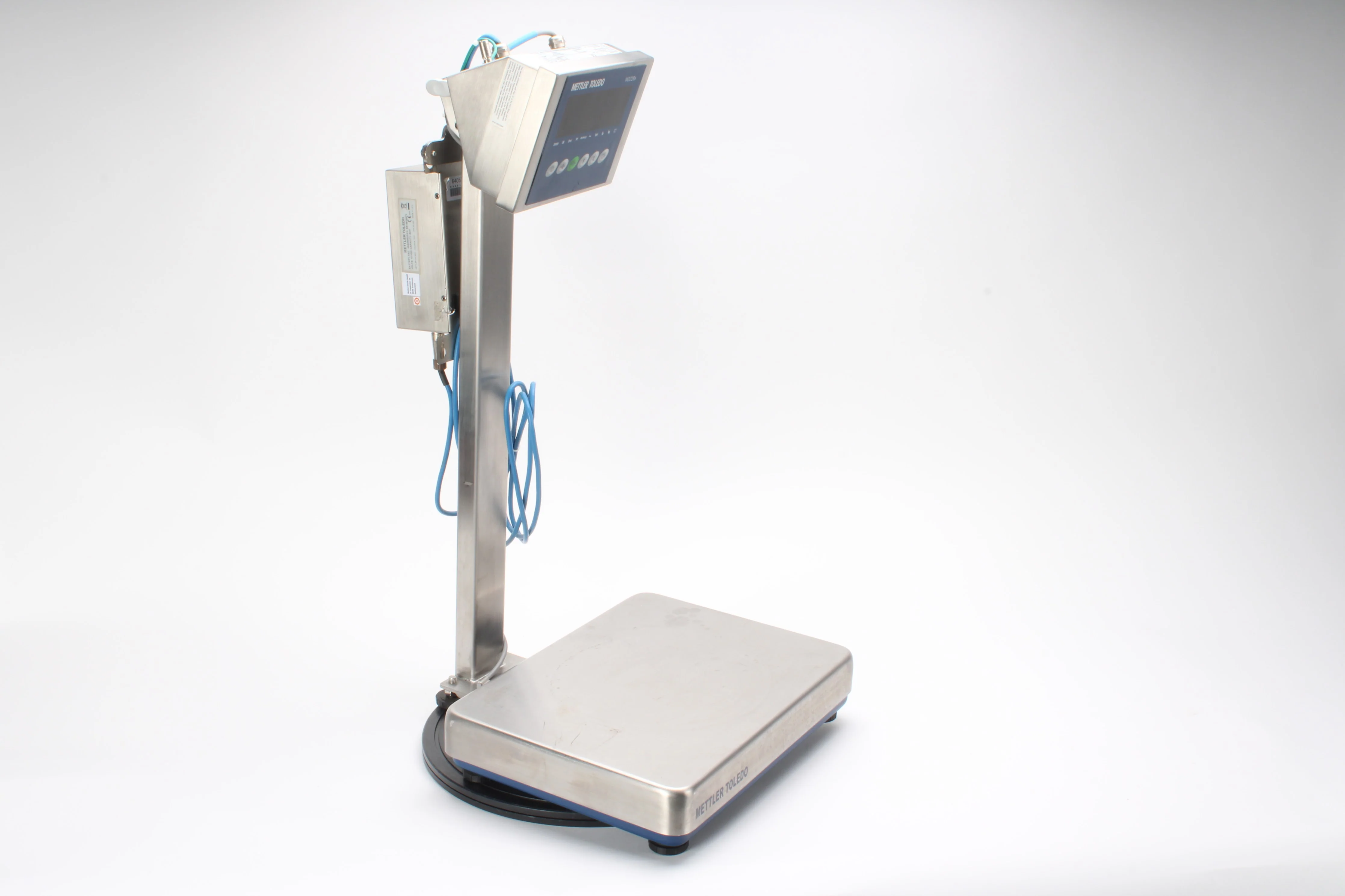 Mettler Toledo IND226x Weighing Terminal With Bench Scale and Battery Pack - Image 2