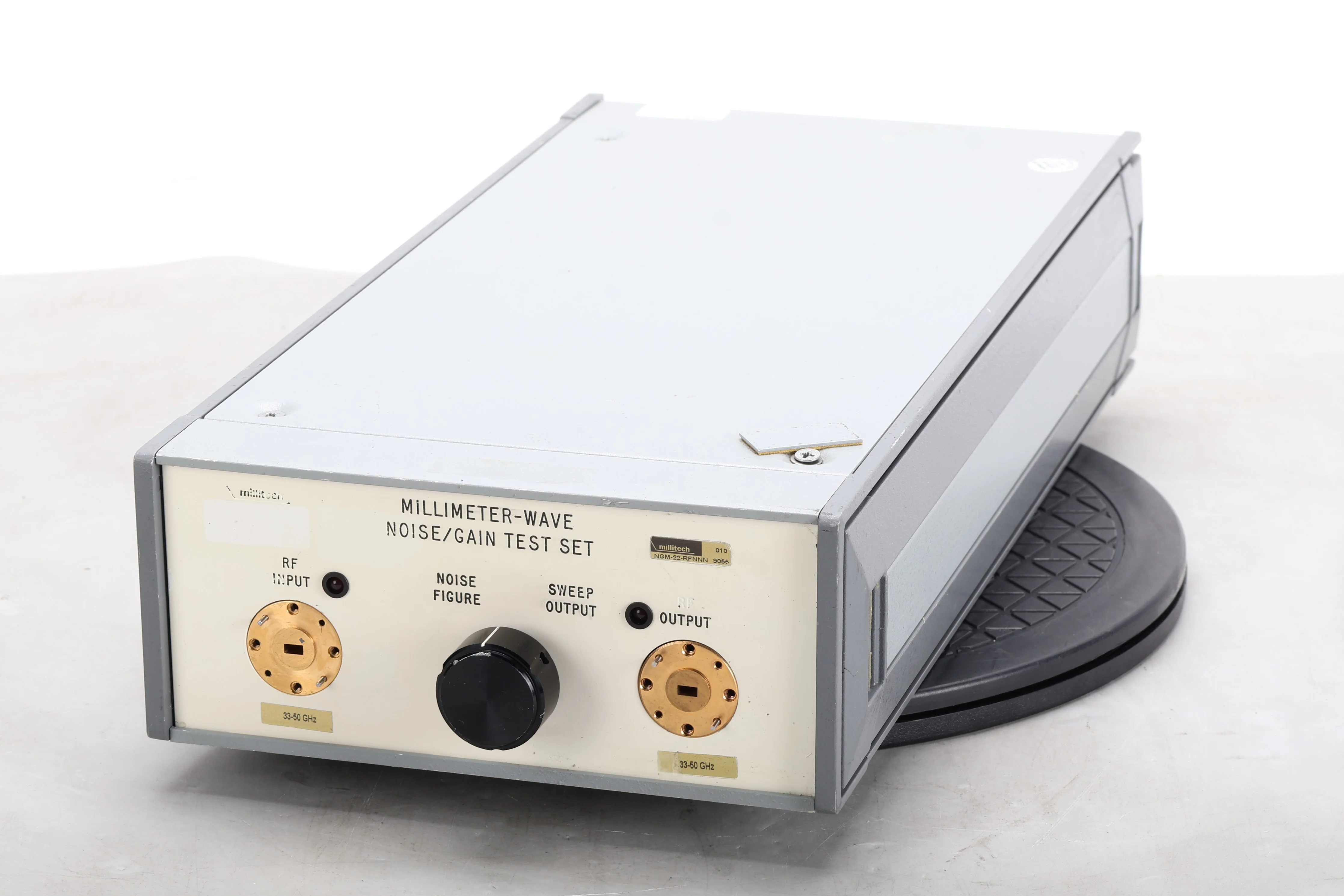 Millitech NGM-22-RFNNN Millimeter-Wave Noise / Gain Test Set 33-50GHz - Fair