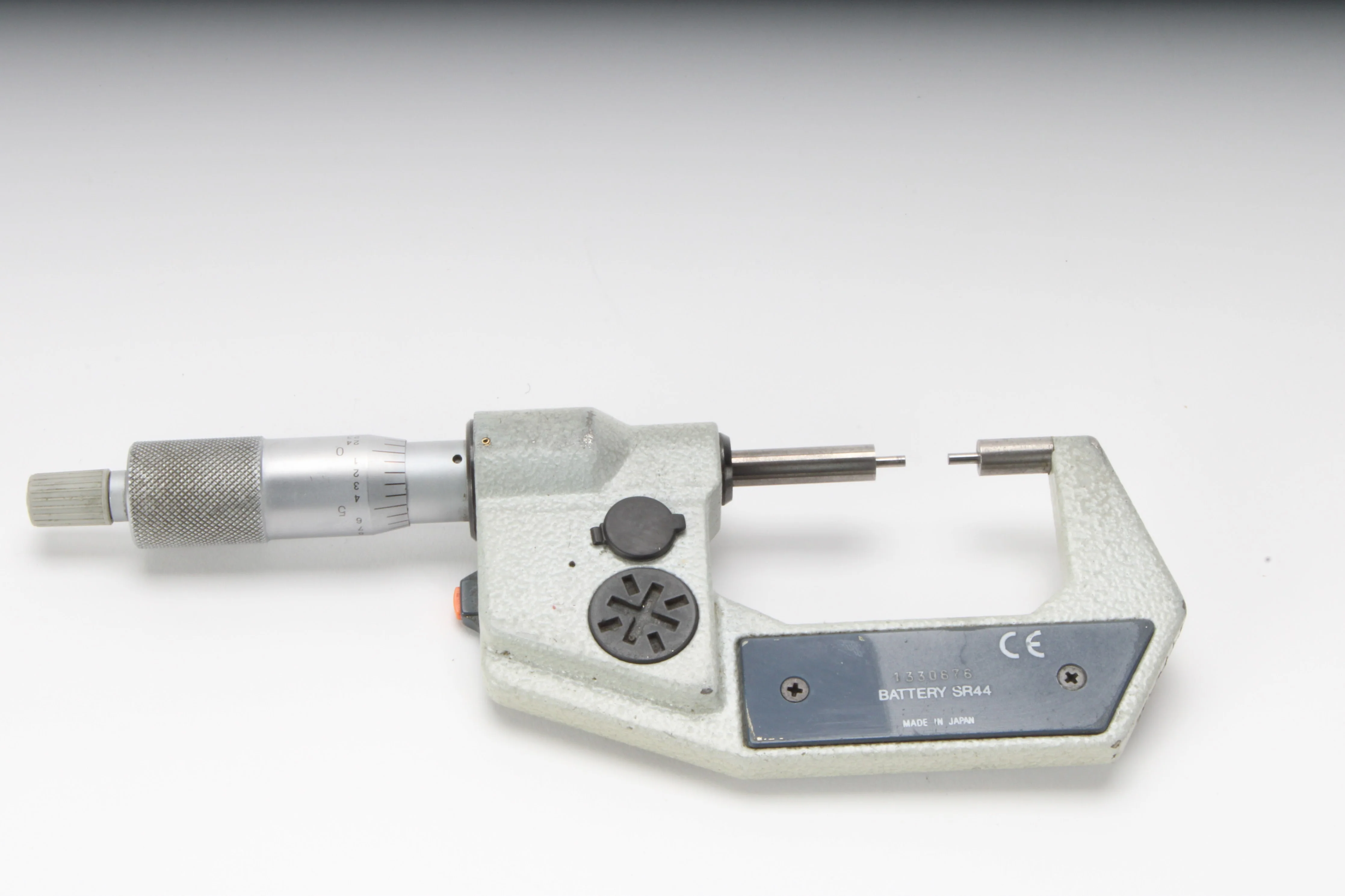 Mitutoyo Digital Spline Micrometer 0-1" With Case - Fair Condition - .00005" - Image 7