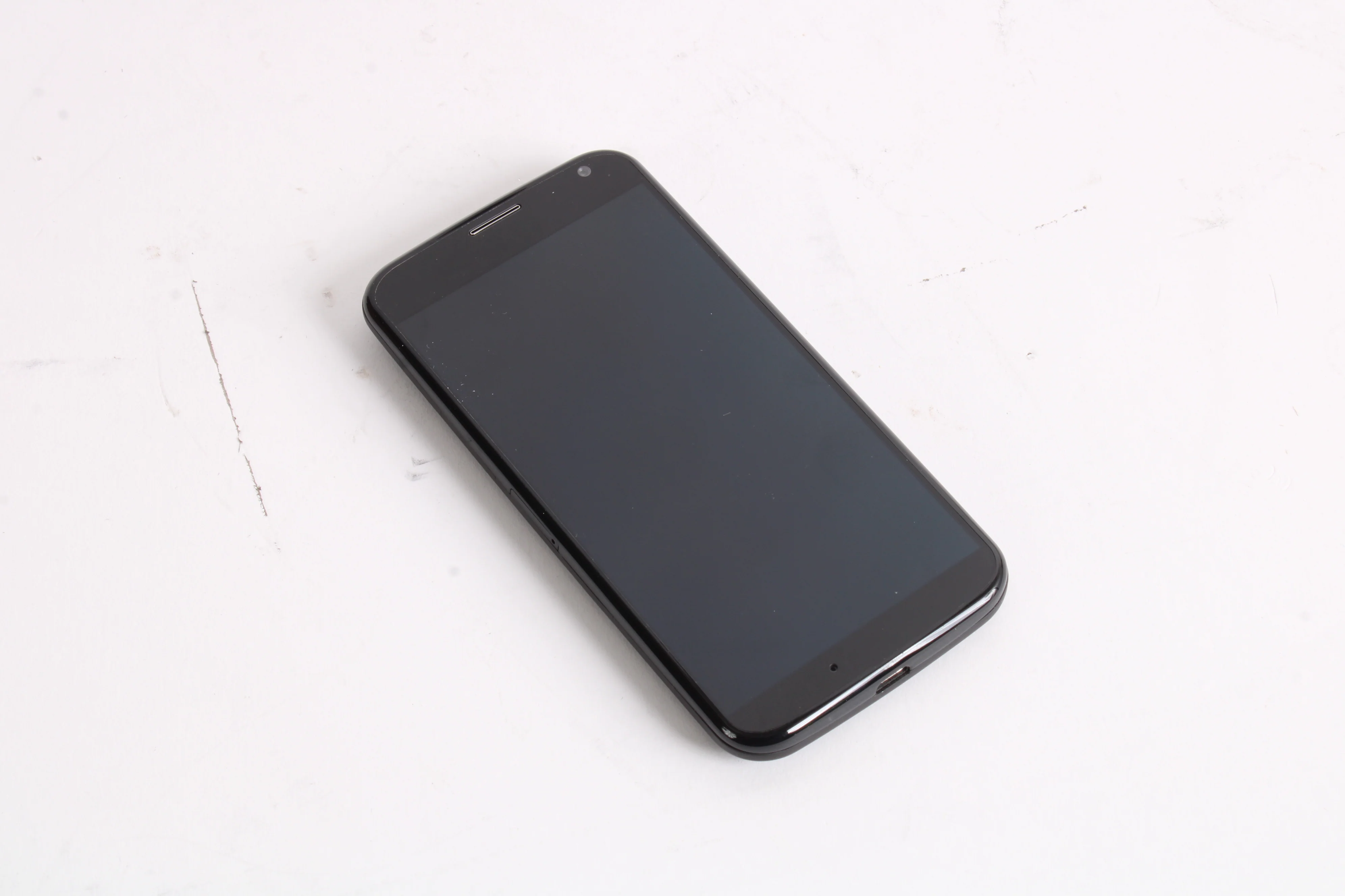 Motorola MOTO X XT1060 Black (Verizon) 16GB 4.4.4 Cell Phone
