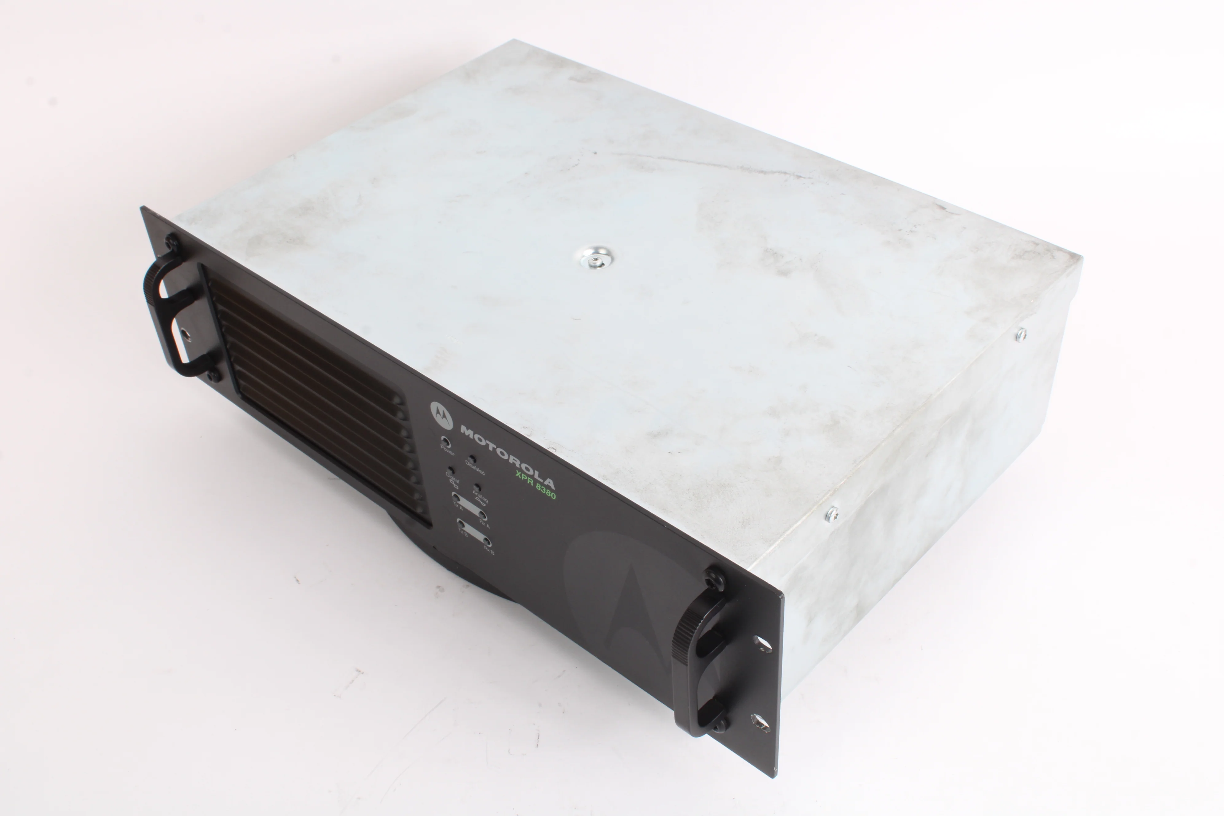 Motorola XPR 8380 MOTOTRBO Repeater 806-941 MHz AAM27UMR9JA7AN - Image 6