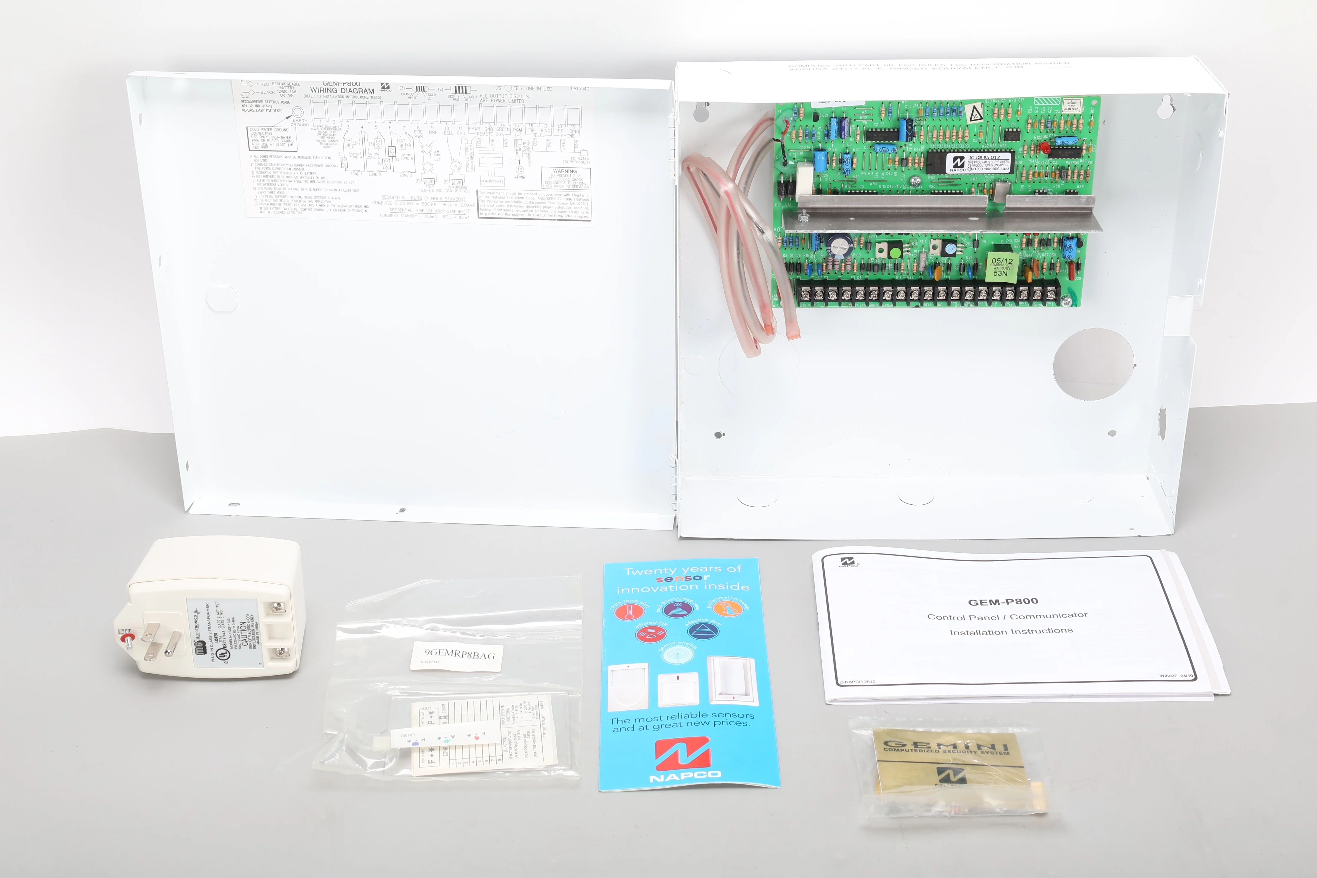 Napco GEM-P800 Gemini Control Panel With Power Supply and Screws