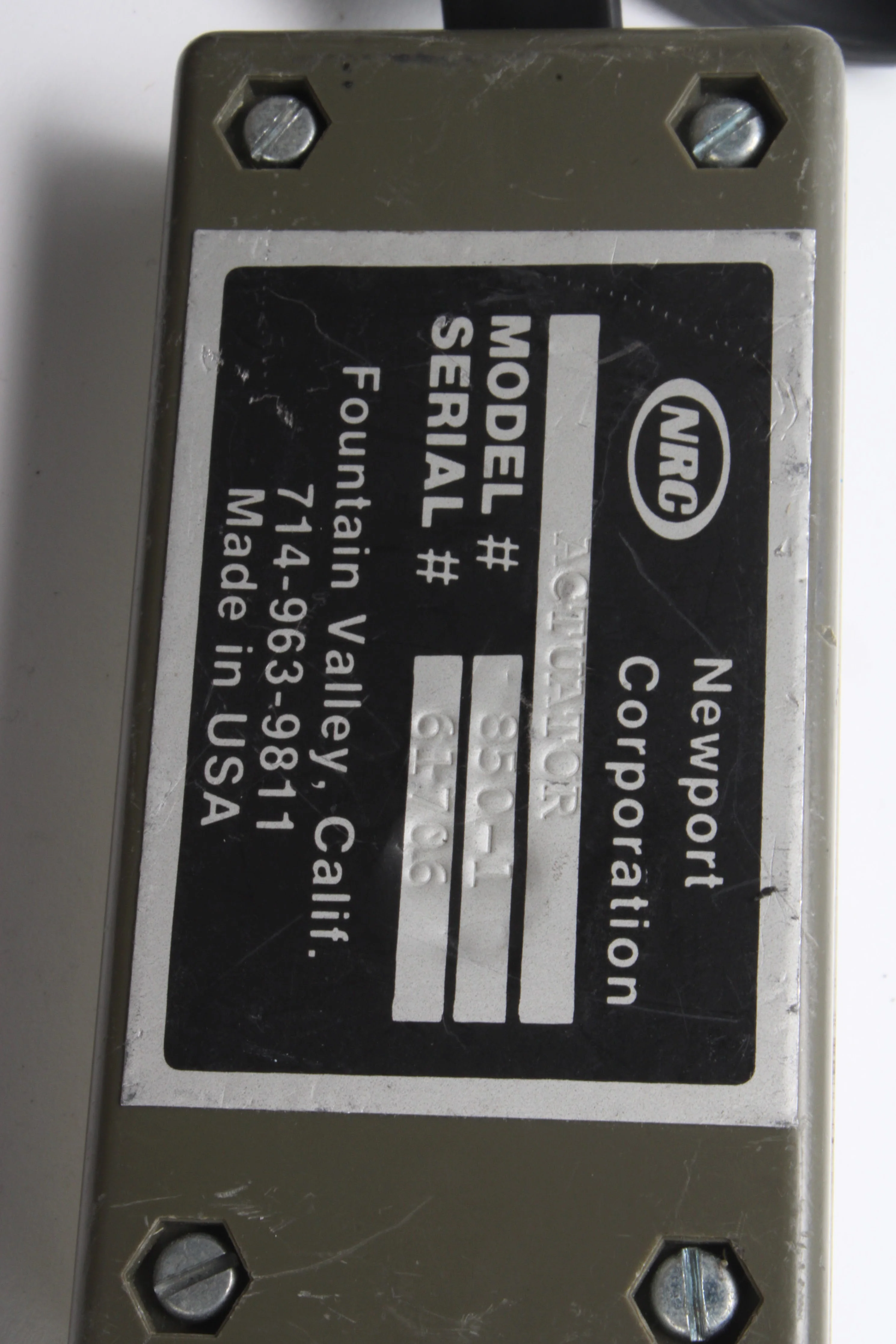 Newport 850-1 Linear Actuator - Fair Condition - Image 3