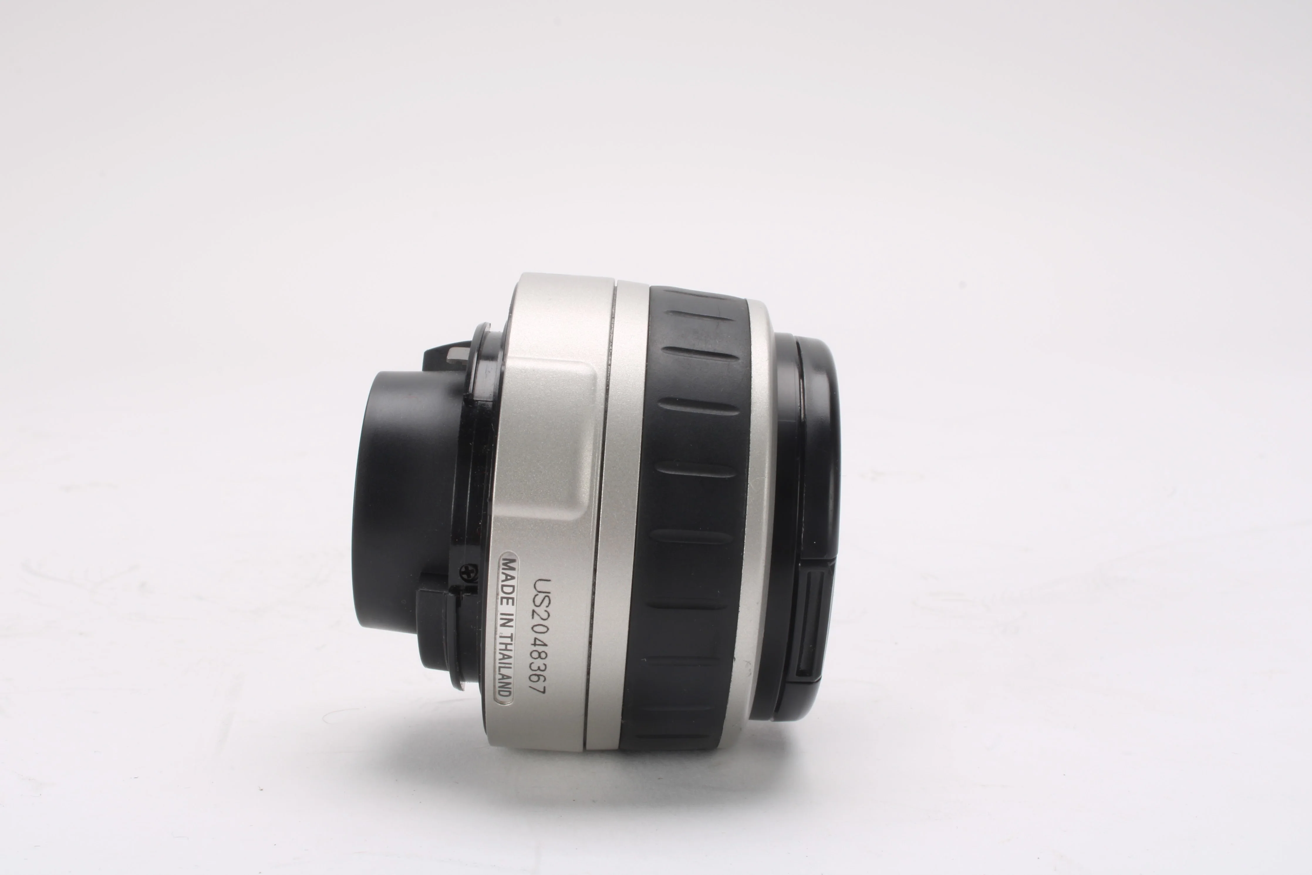 Nikon IX Nikkor 30-60mm f/4-5.6 Zoom Lens - Image 2