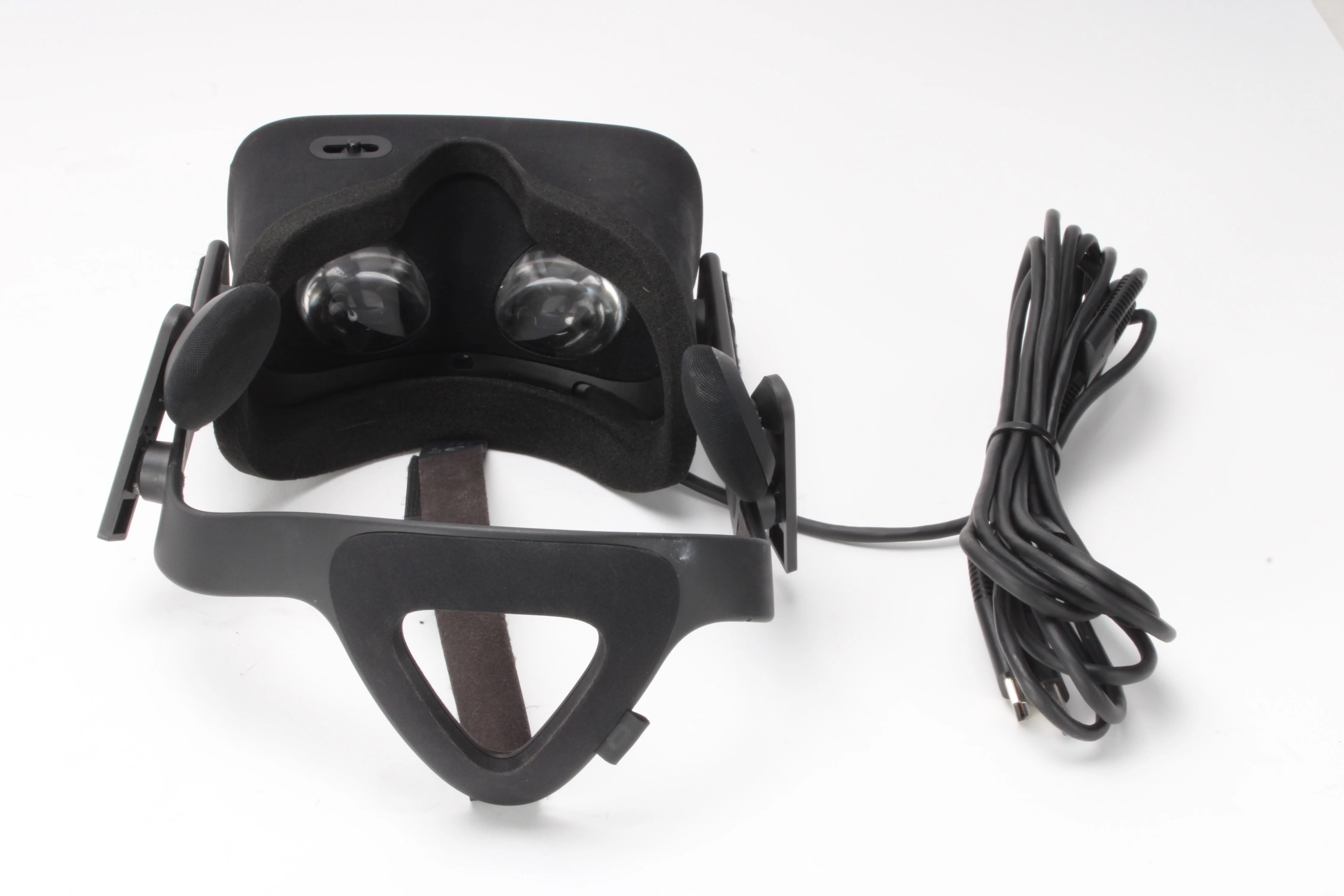 Oculus Rift Virtual Reality Headset 340-00052-05 With 2x 3P-A Sensor - AS IS - Image 5