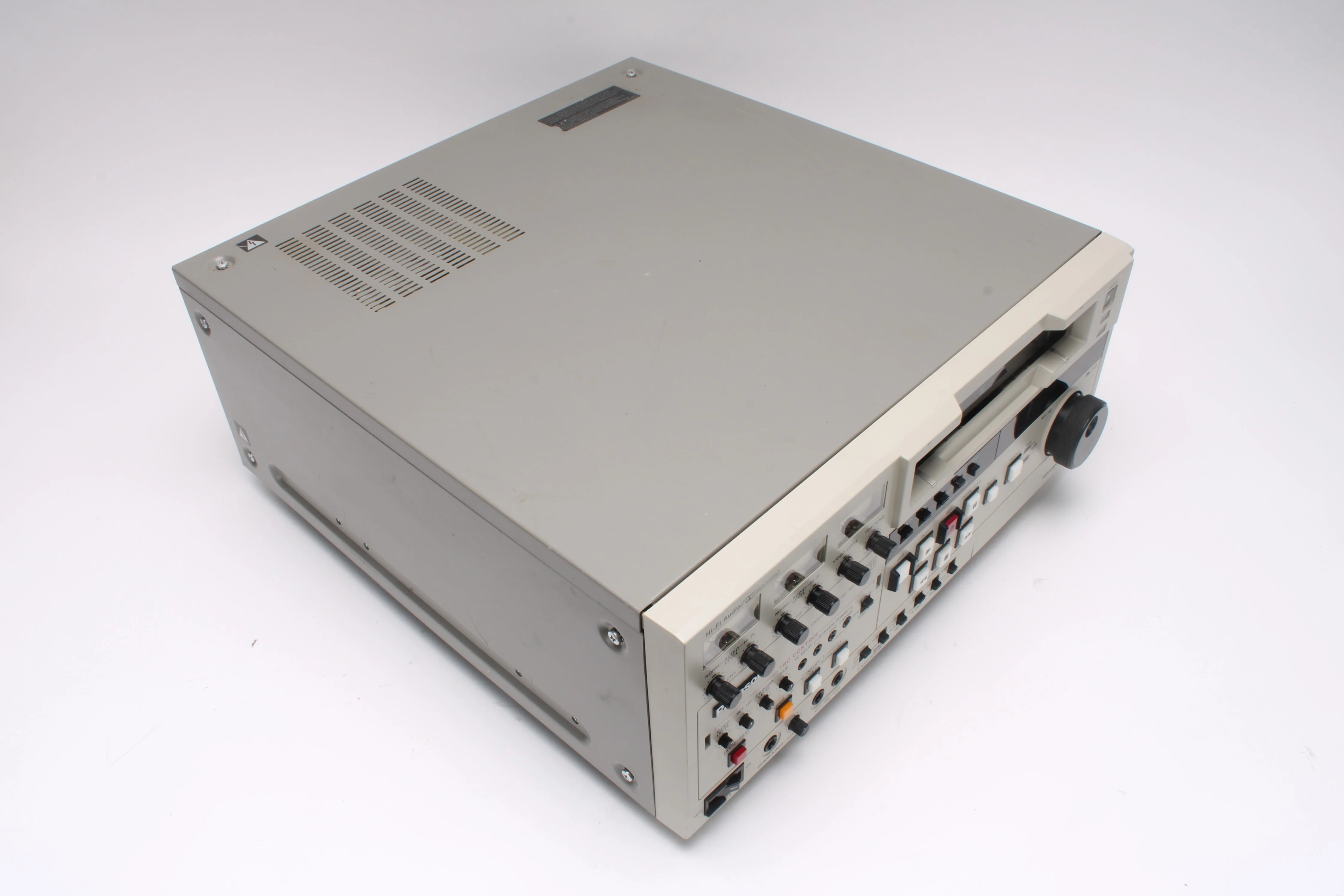Panasonic AG-7750 Video Cassette Tape Recorder AG-7750-P - Fair Condition - Image 3