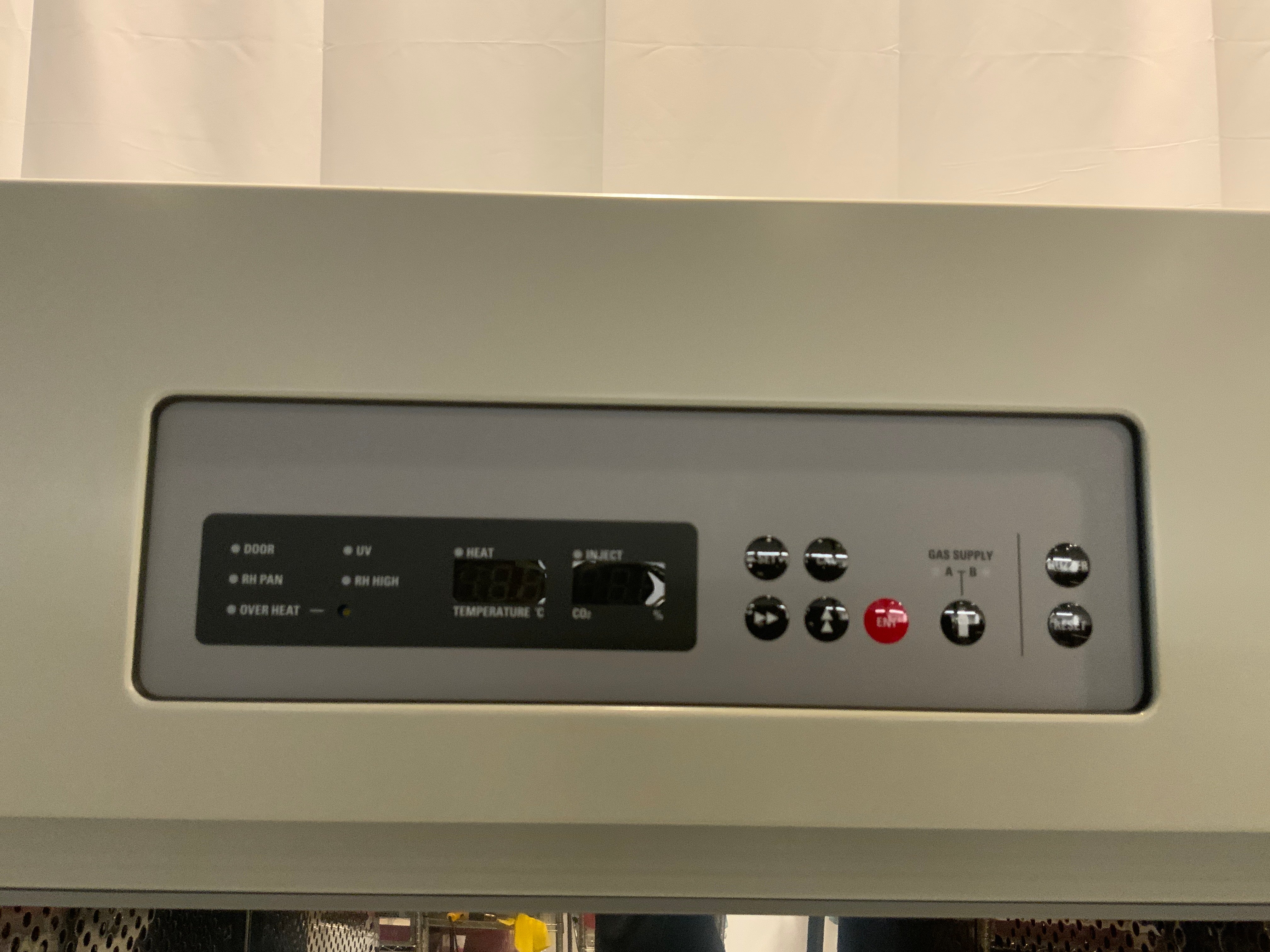 Panasonic MCO-80ICL-PA Large Capacity 851L Reach In CO2 Incubator w/ 3x Shelves - Image 2