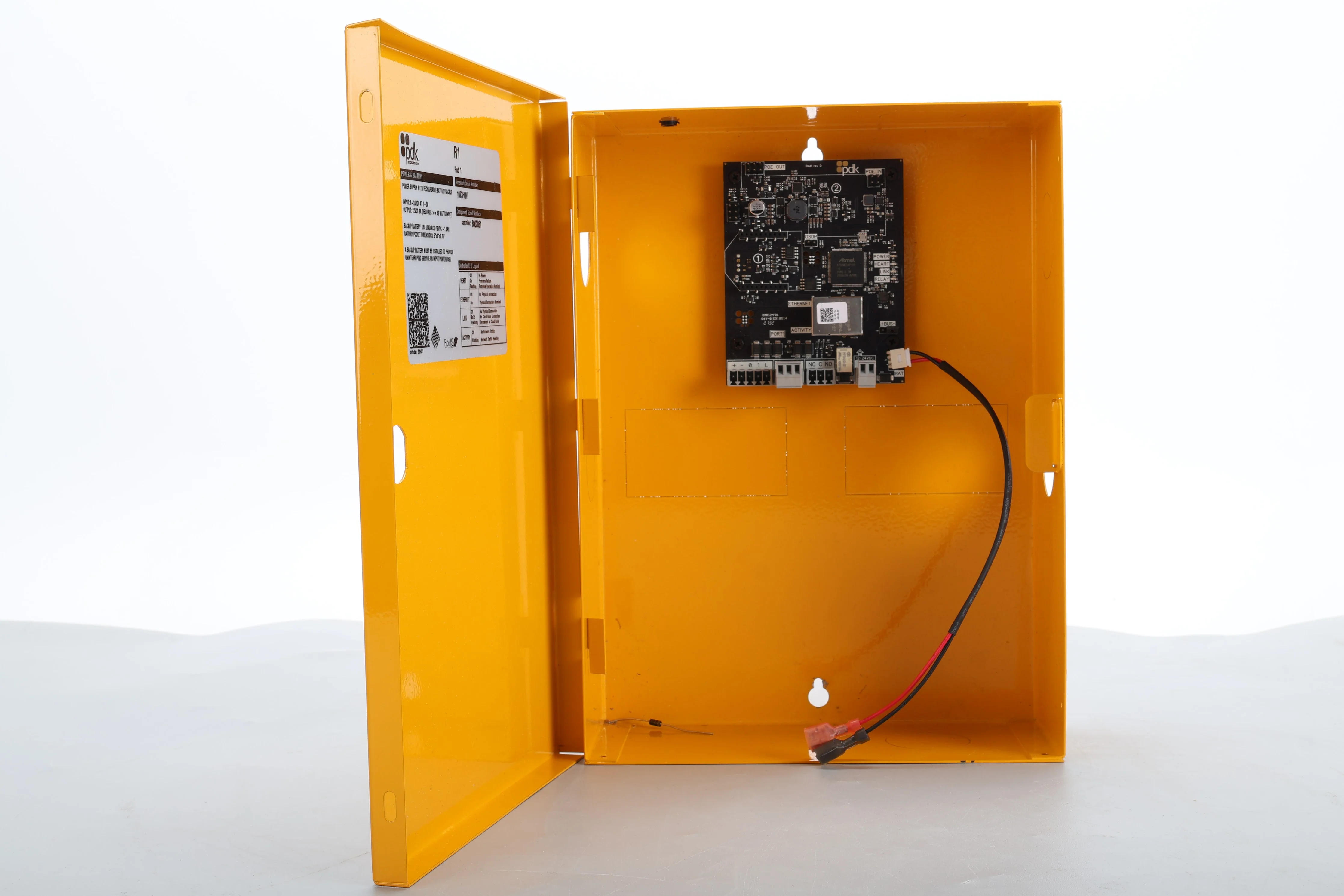 PDK RCNE Red CN Cloud Node With Power Supply and Accessories - Image 9