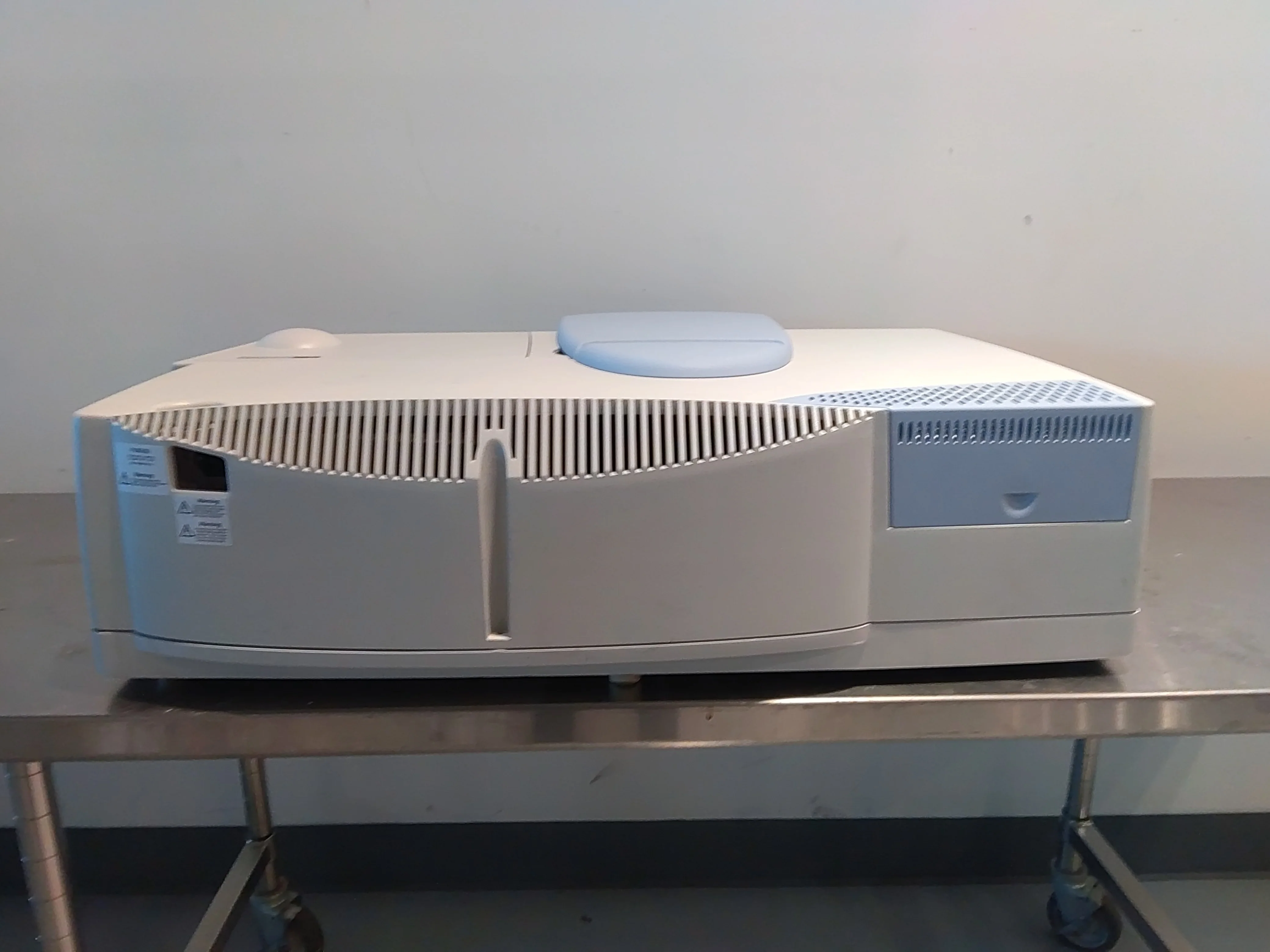 Perkin Elmer 950 UV-VIS-NIR Spectrophotometer w/ STD Detector and PC - UV WinLab - Image 8