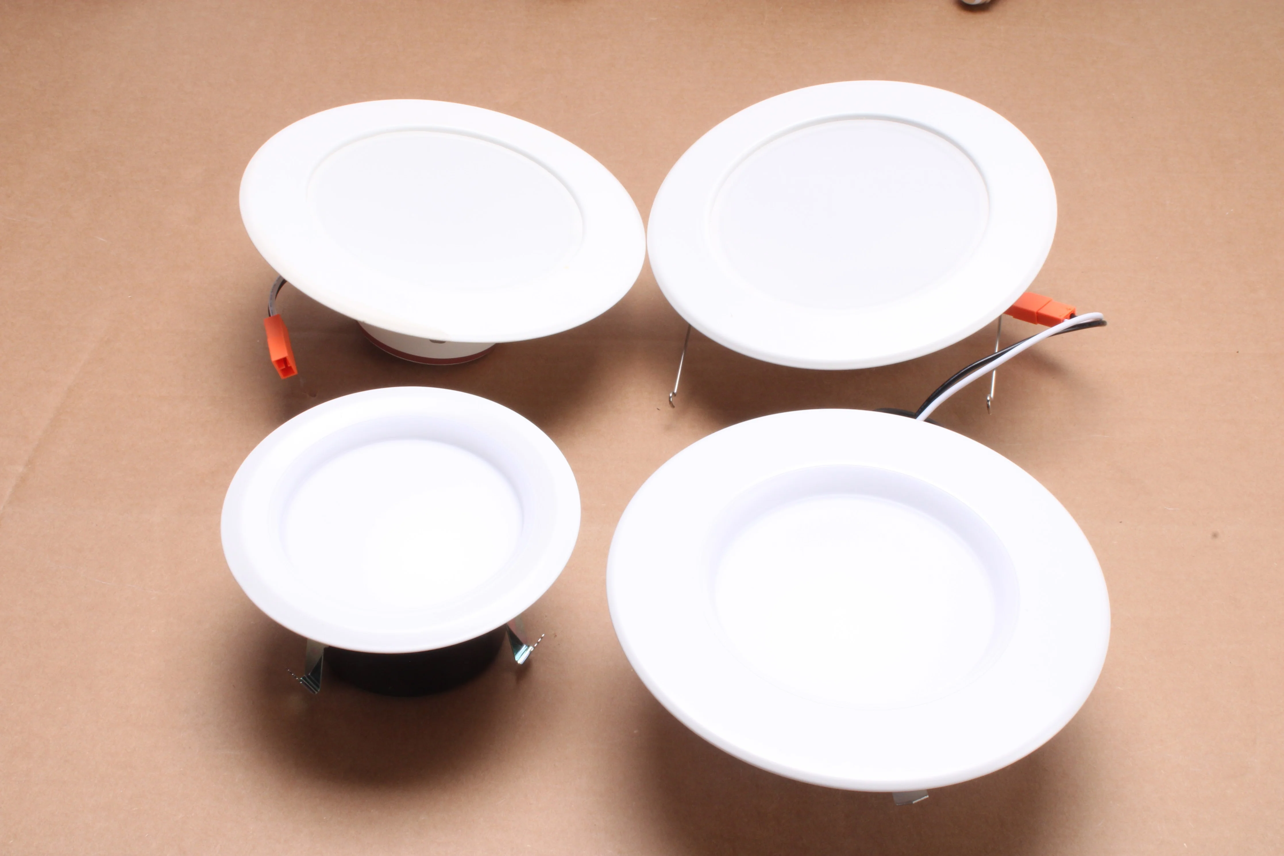 Philips 9290022670, 9290022671, 915005796801 Color Changing Lights Lot of 14 - Image 2
