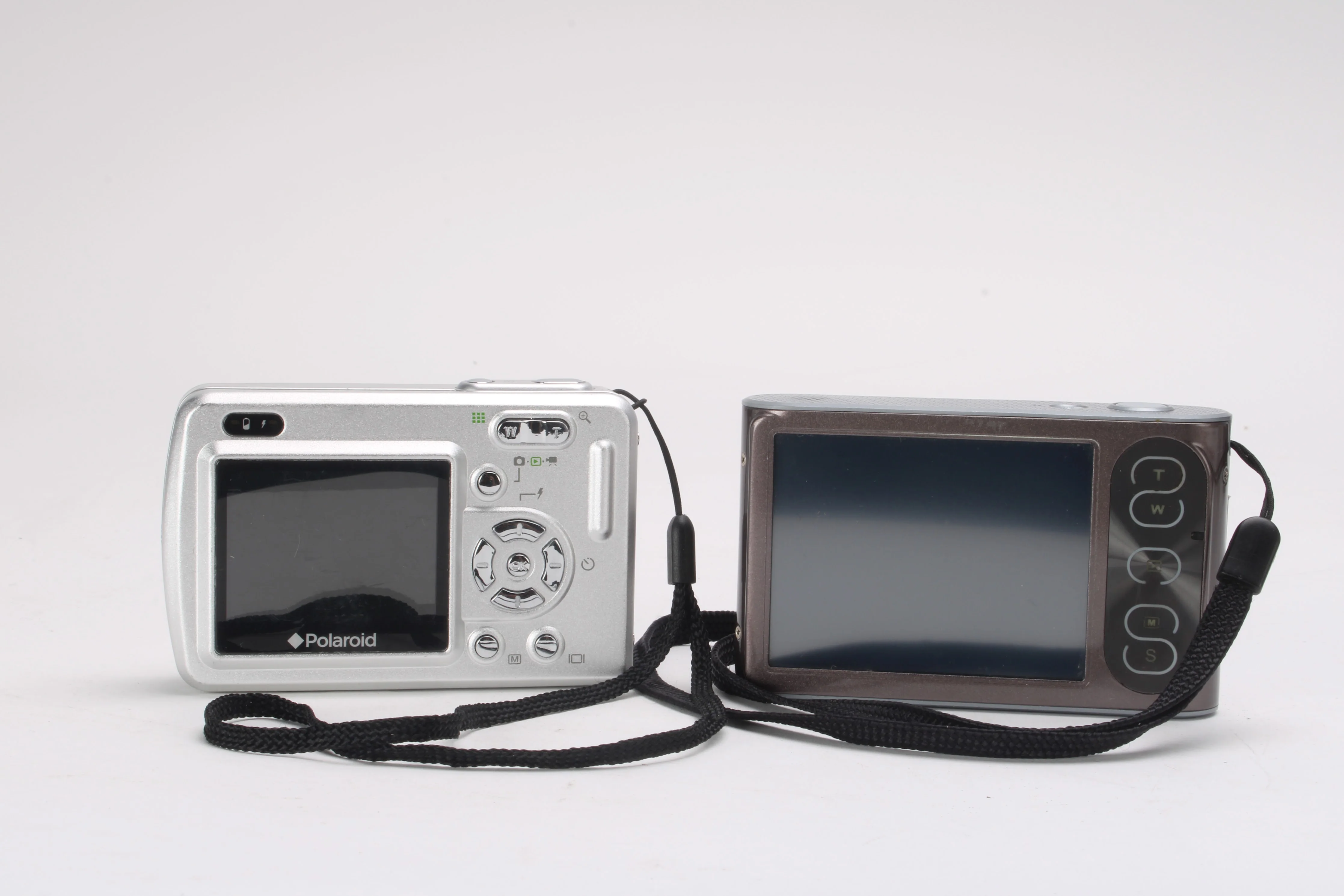 Polaroid Cameras 640SE DVF-720 PDC-640  m737t  (Lot of 6) - AS IS For Parts - Image 4