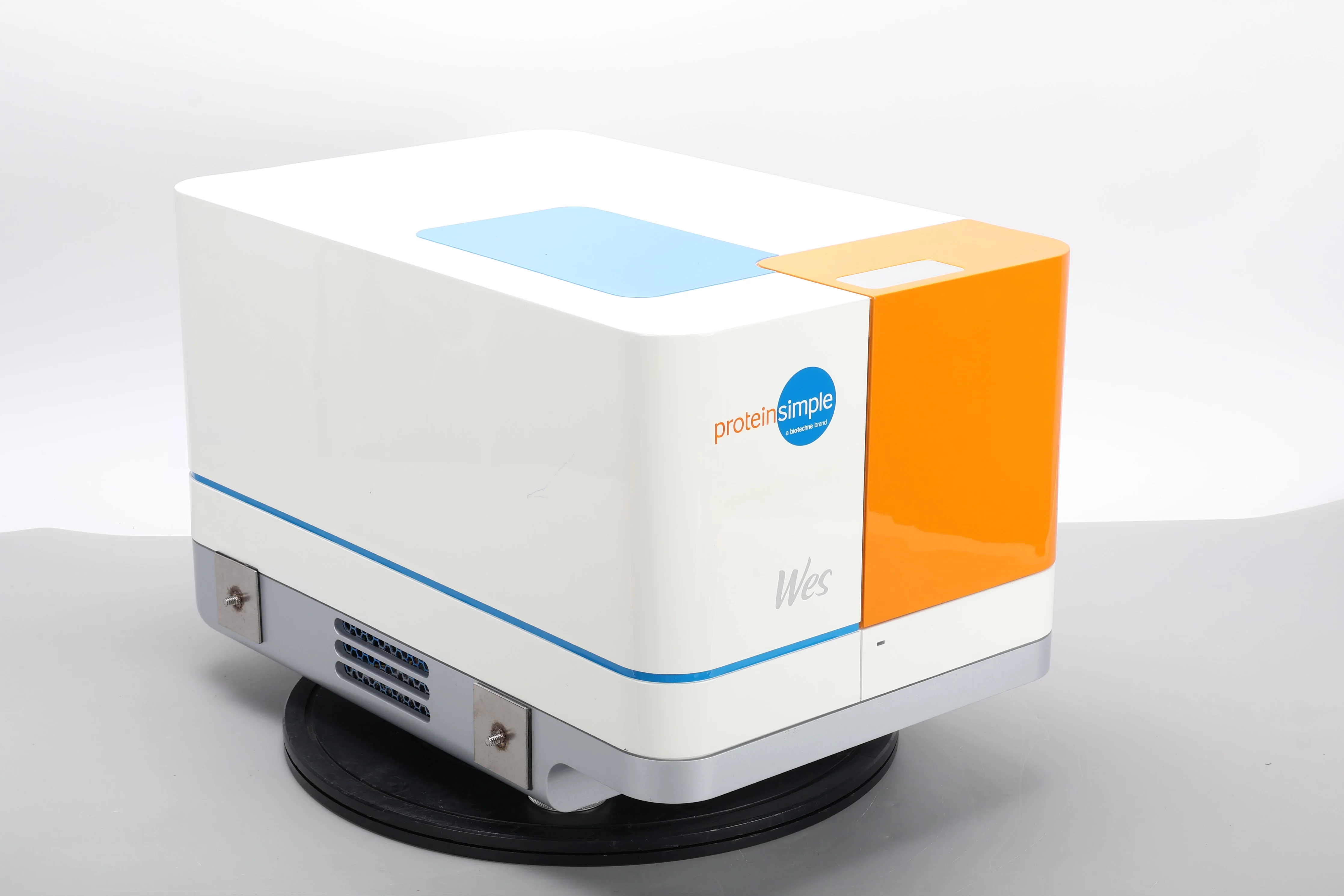 ProteinSimple WES Automated Western Blotting System - Image 4