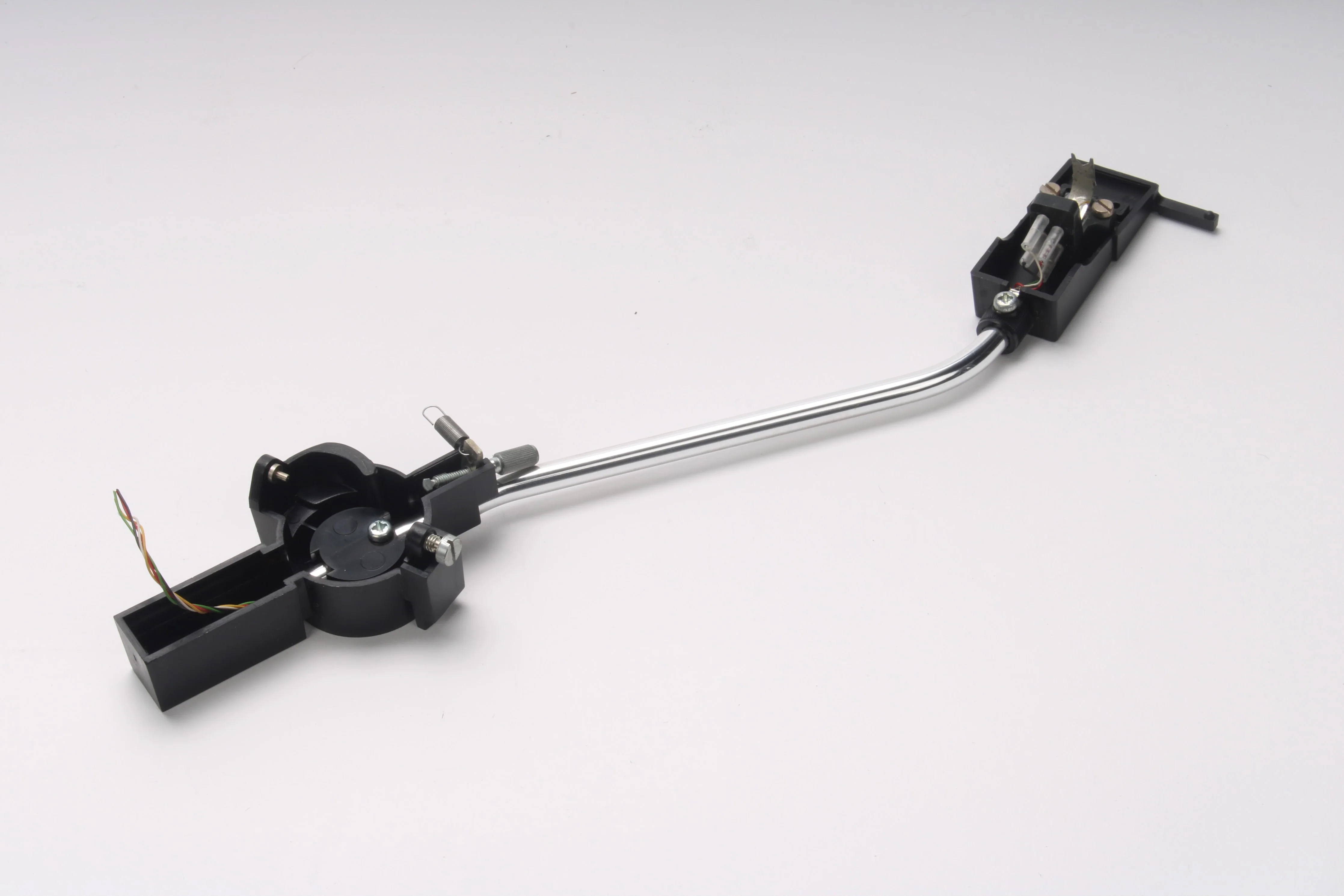 Realistic LAB-56 Turntable Tonearm With Headshell - No Cartridge - Image 3