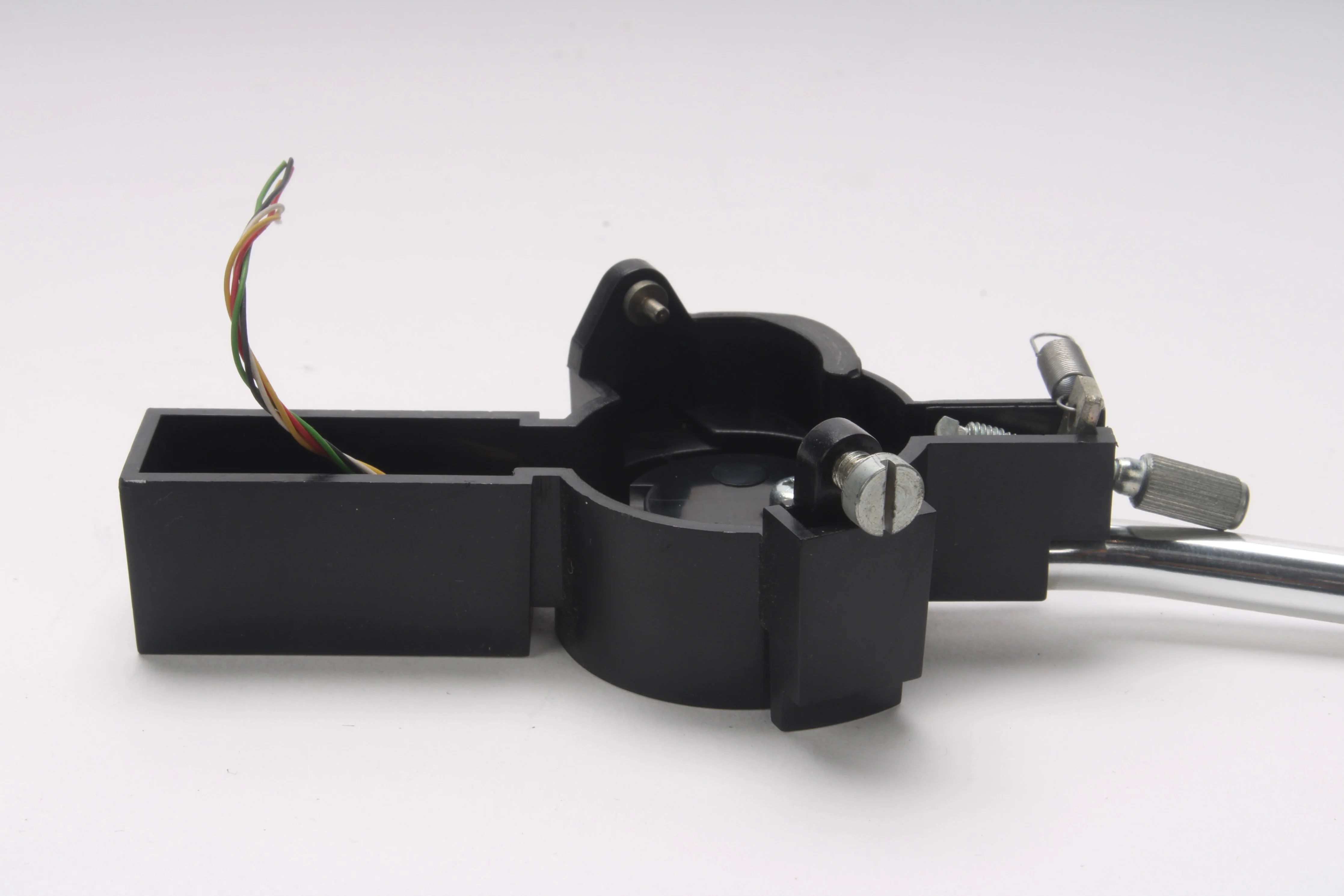 Realistic LAB-56 Turntable Tonearm With Headshell - No Cartridge - Image 4
