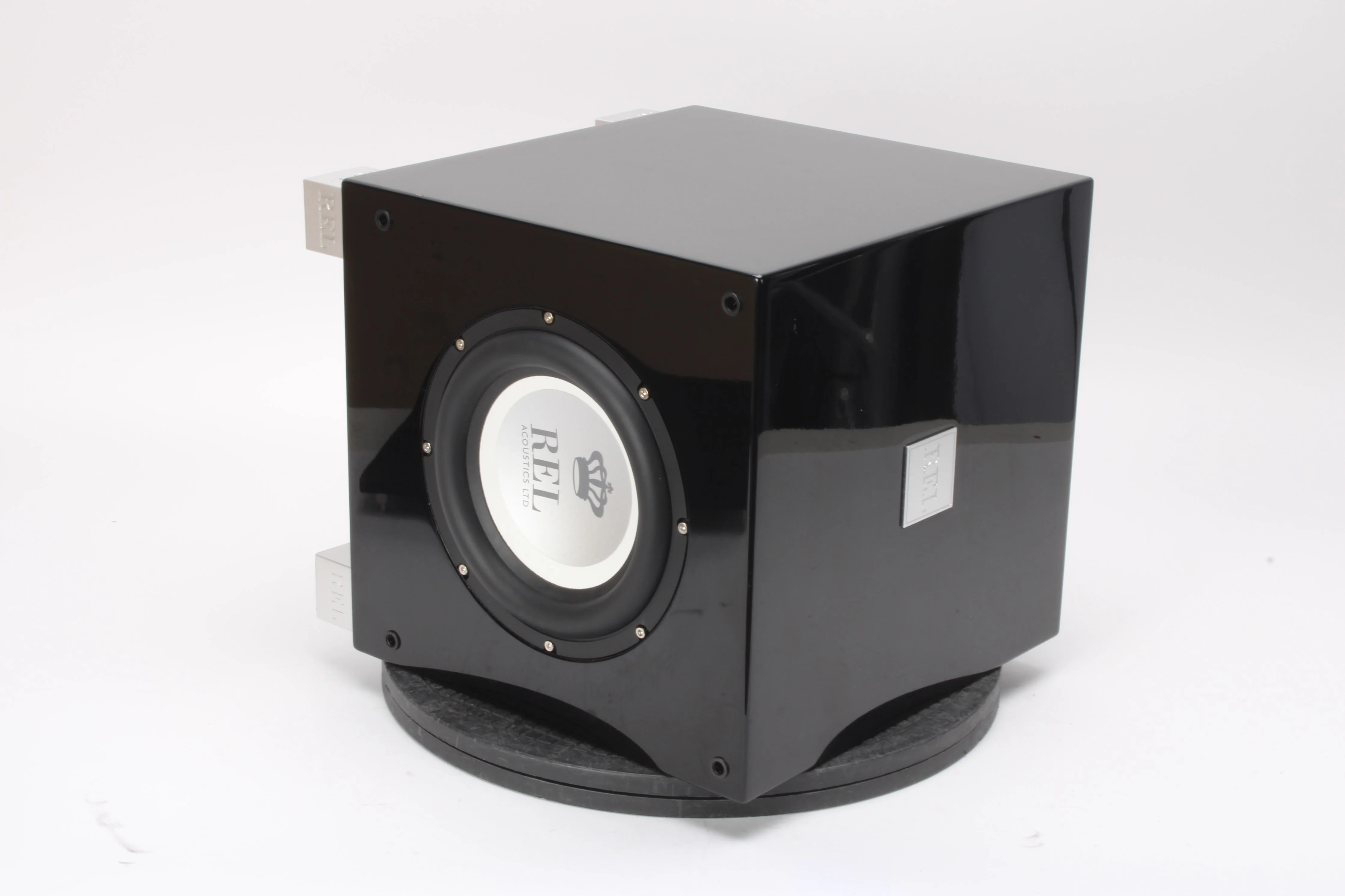 REL Acoustics T/7i 400 Watt Home Theater Subwoofer With Grill - Black - Image 8