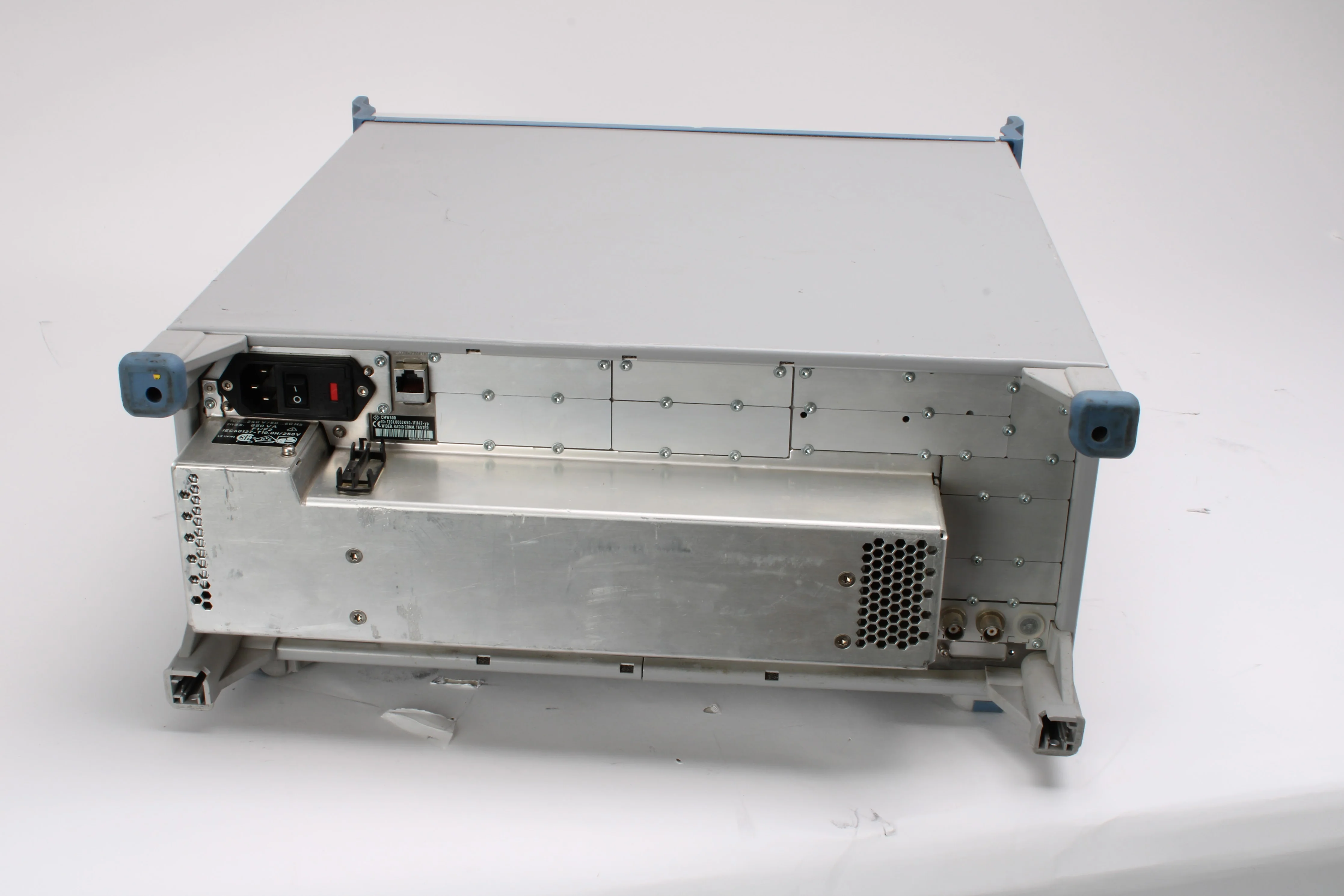Rohde & Schwarz CMW 500 Wideband Radio Communication Tester W/ 14HW & 13SW - Image 4