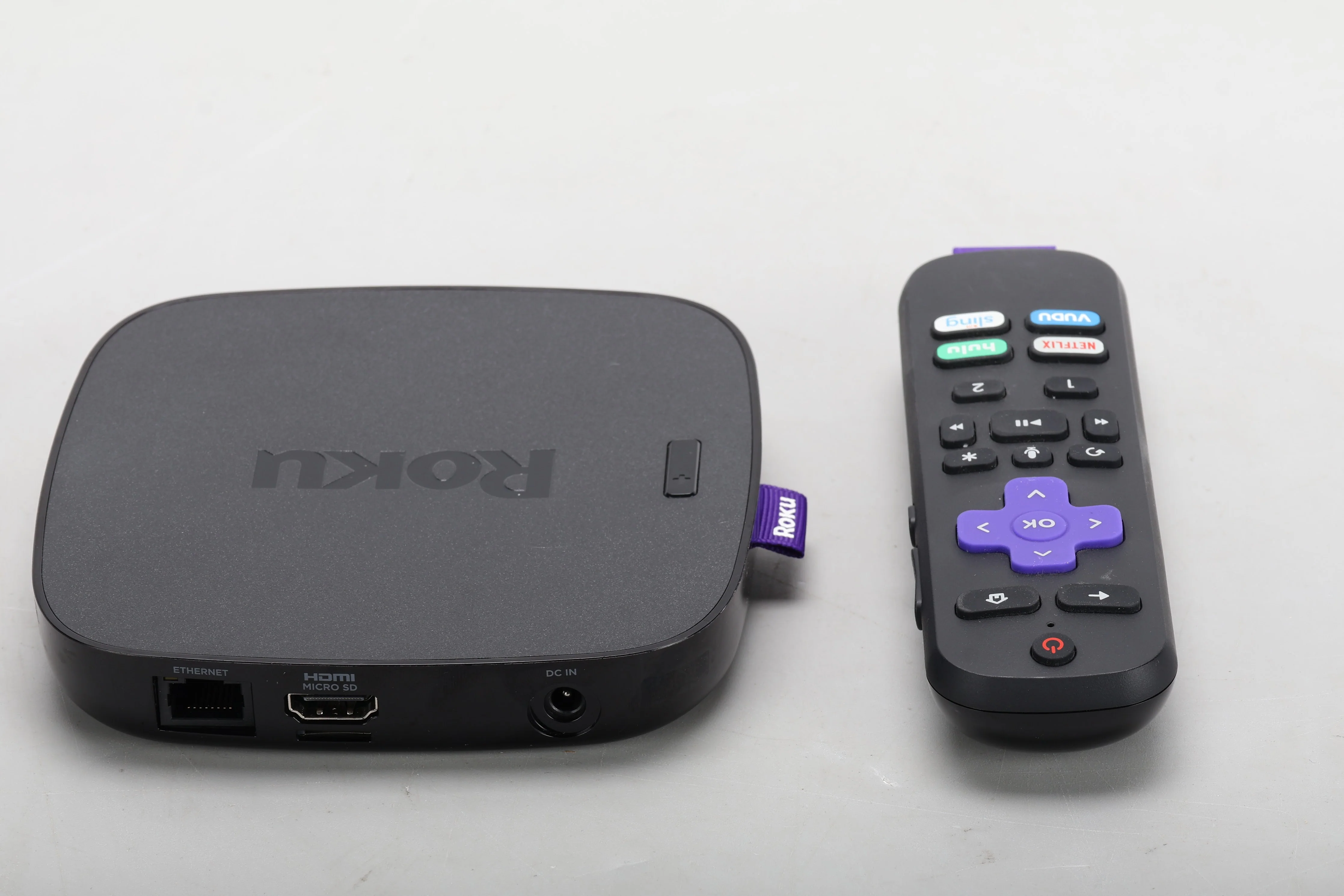Roku 4670X Ultra Media Player Streaming Box With Remote - No Power Supply - Image 3