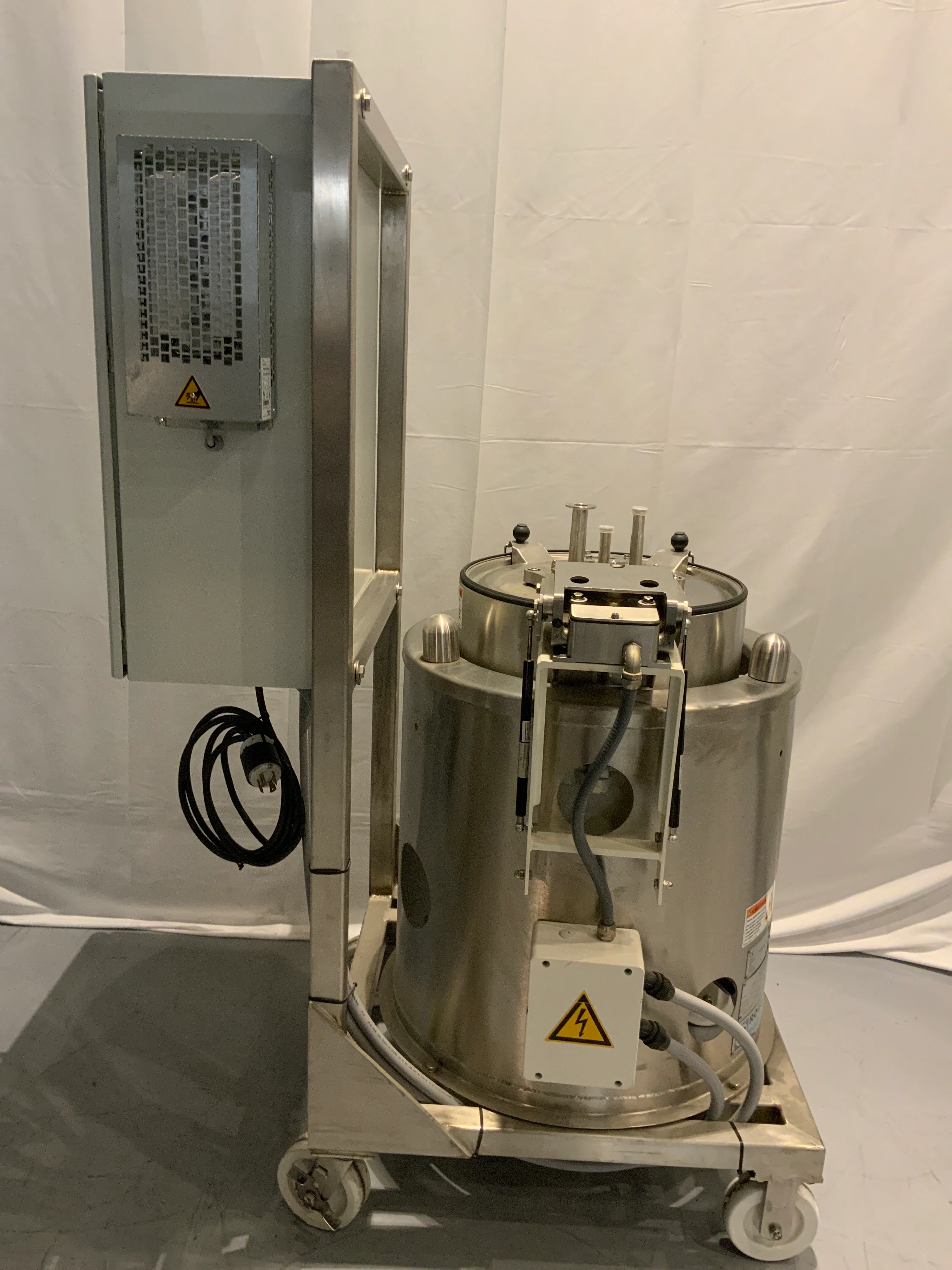 Rousselet Robatel SA 40 VxR Basket Centrifuge W/ Backing Screens & Filter Bags