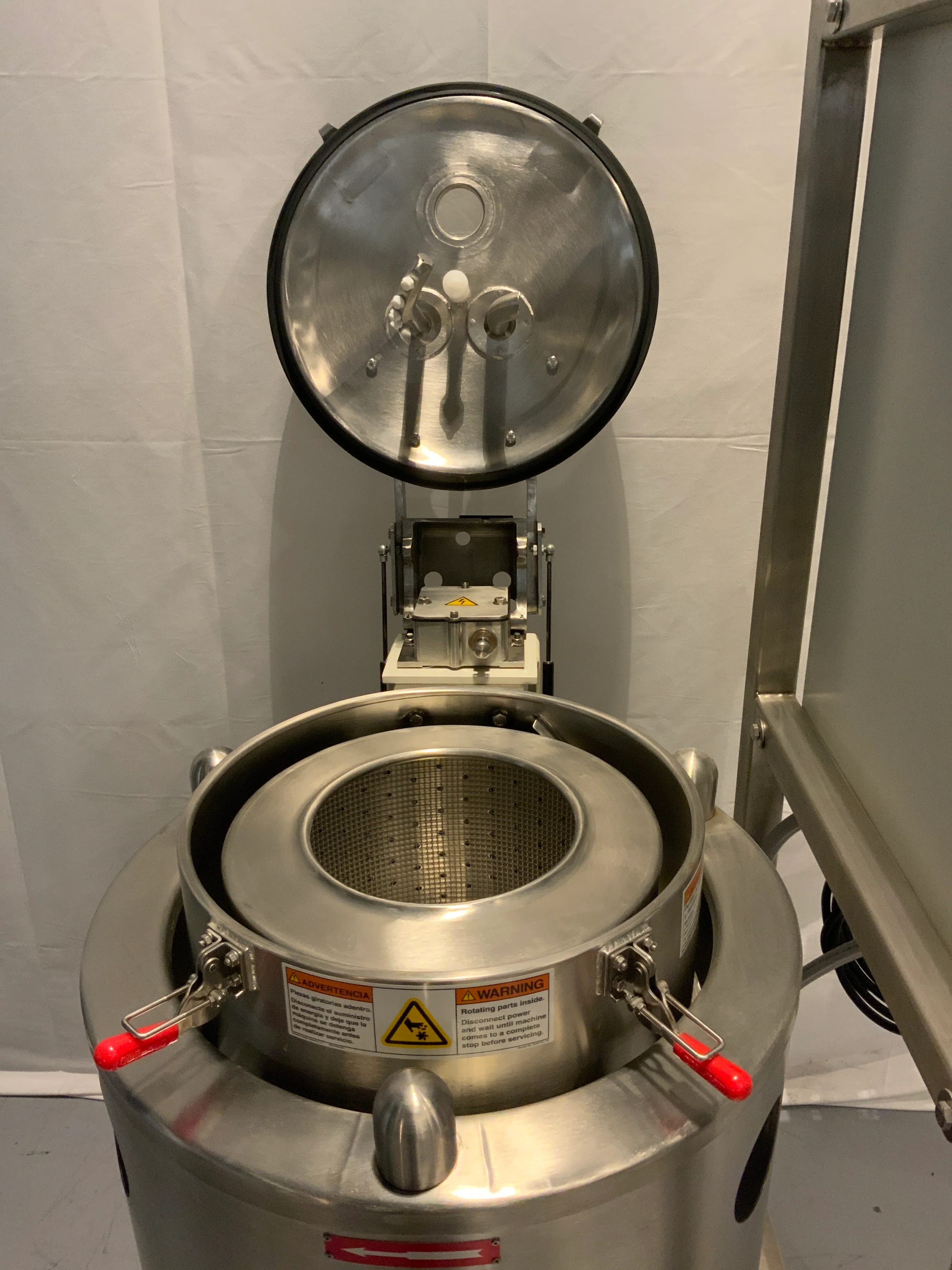 Rousselet Robatel SA 40 VxR Basket Centrifuge W/ Backing Screens & Filter Bags - Image 8