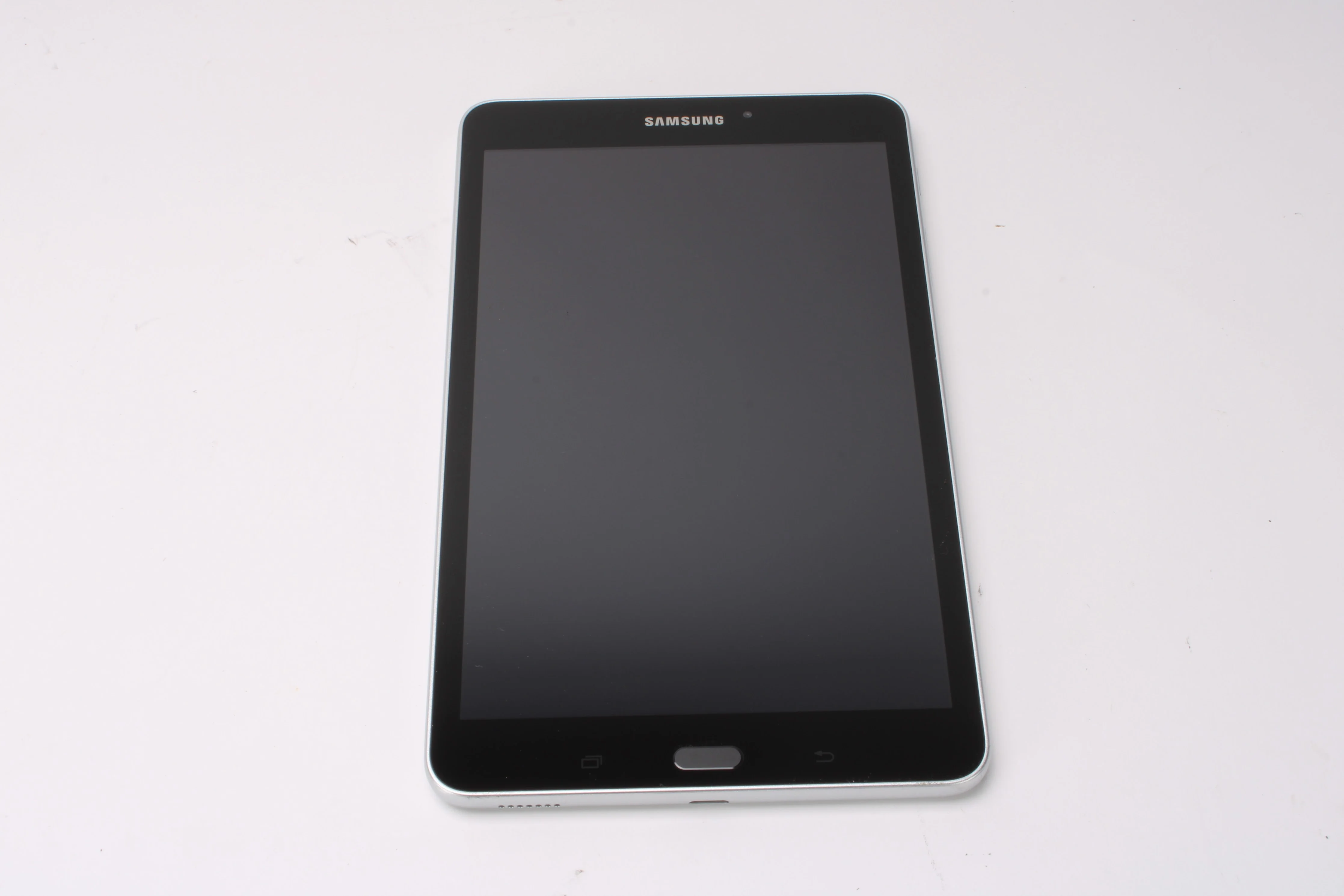 Samsung SM-T380 Galaxy Tab A 8.0 32GB WiFi Tablet - Silver