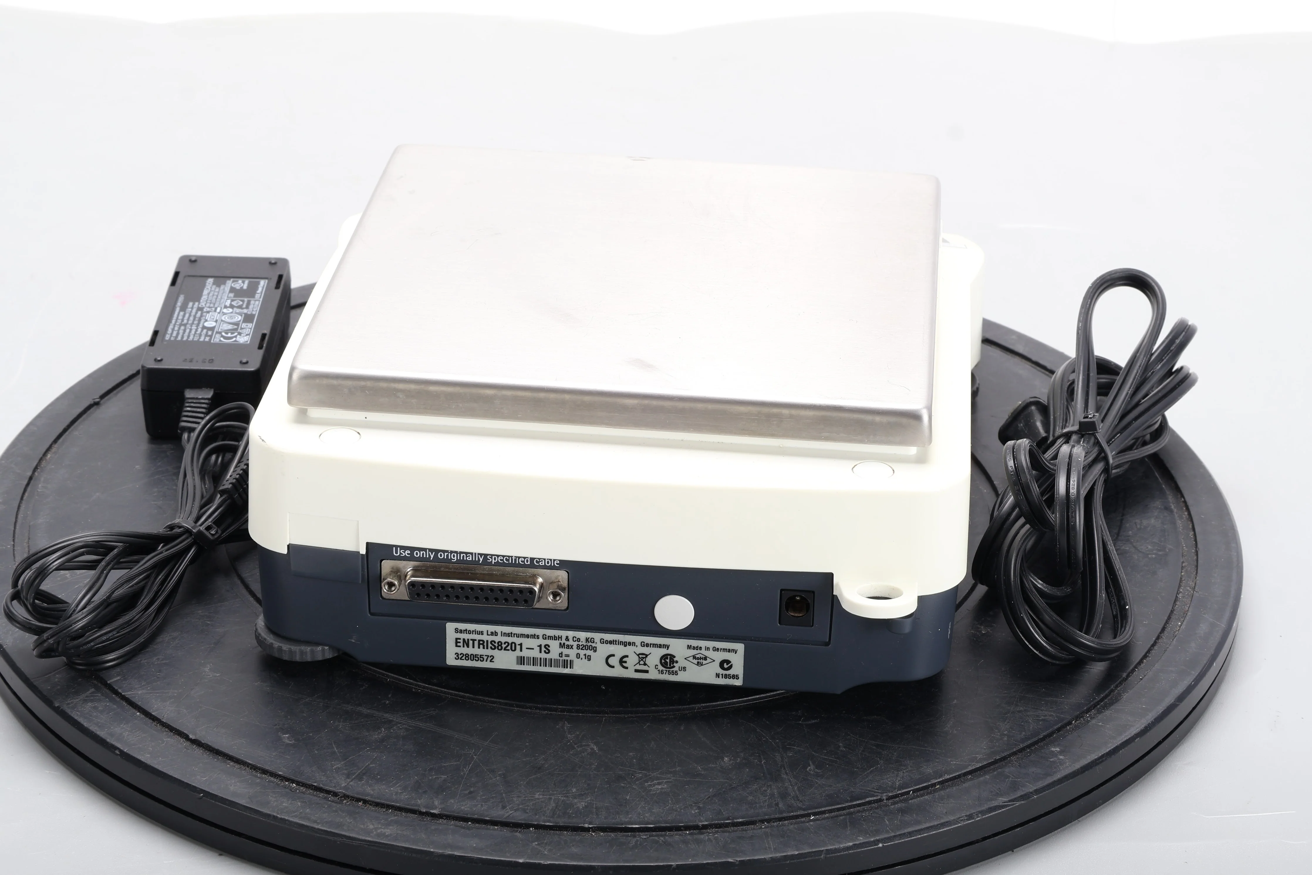 Sartorius ENTRIS8201-1S Entris II Precision Balance 8200g x 0.1g W/ Power Supply - Image 3