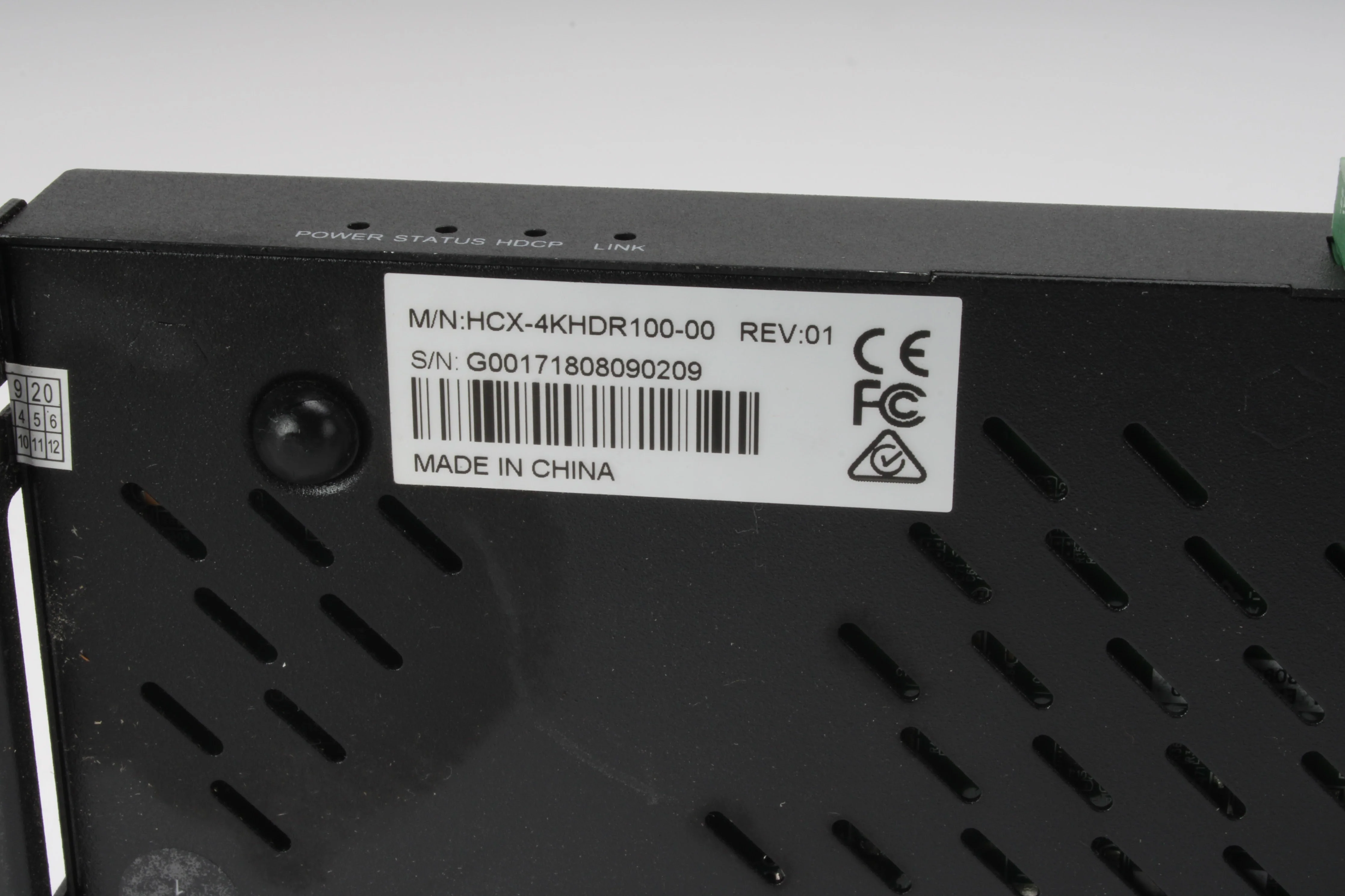 Savant HCX-4KHDR100 HDBaseT Extenders with 4K HDR Transmitter and Receiver - Image 5