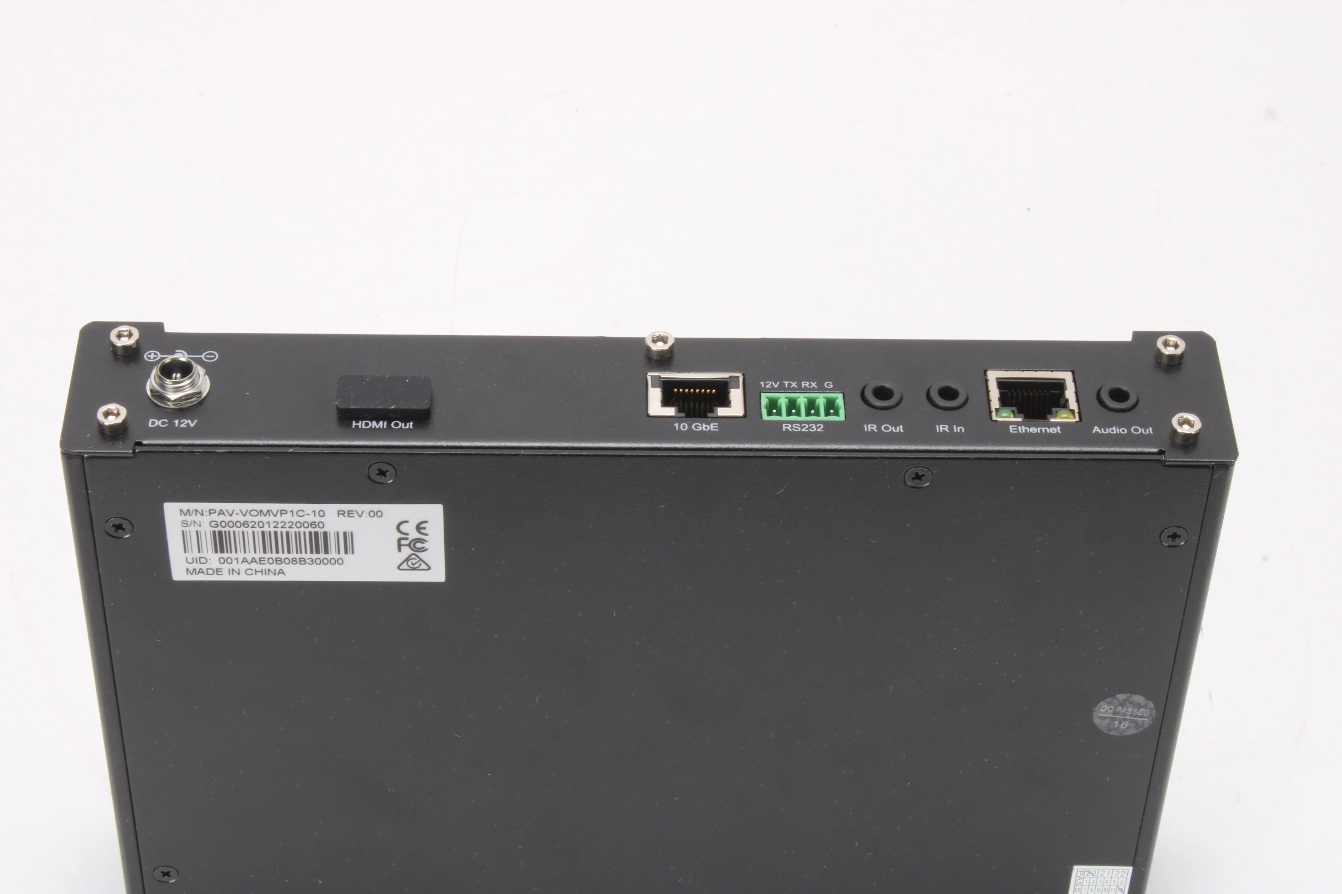 Savant PAV-VOMVP1C-10 Single Output Audio/Video Over IP Endpoint W/ Accessories - Image 5
