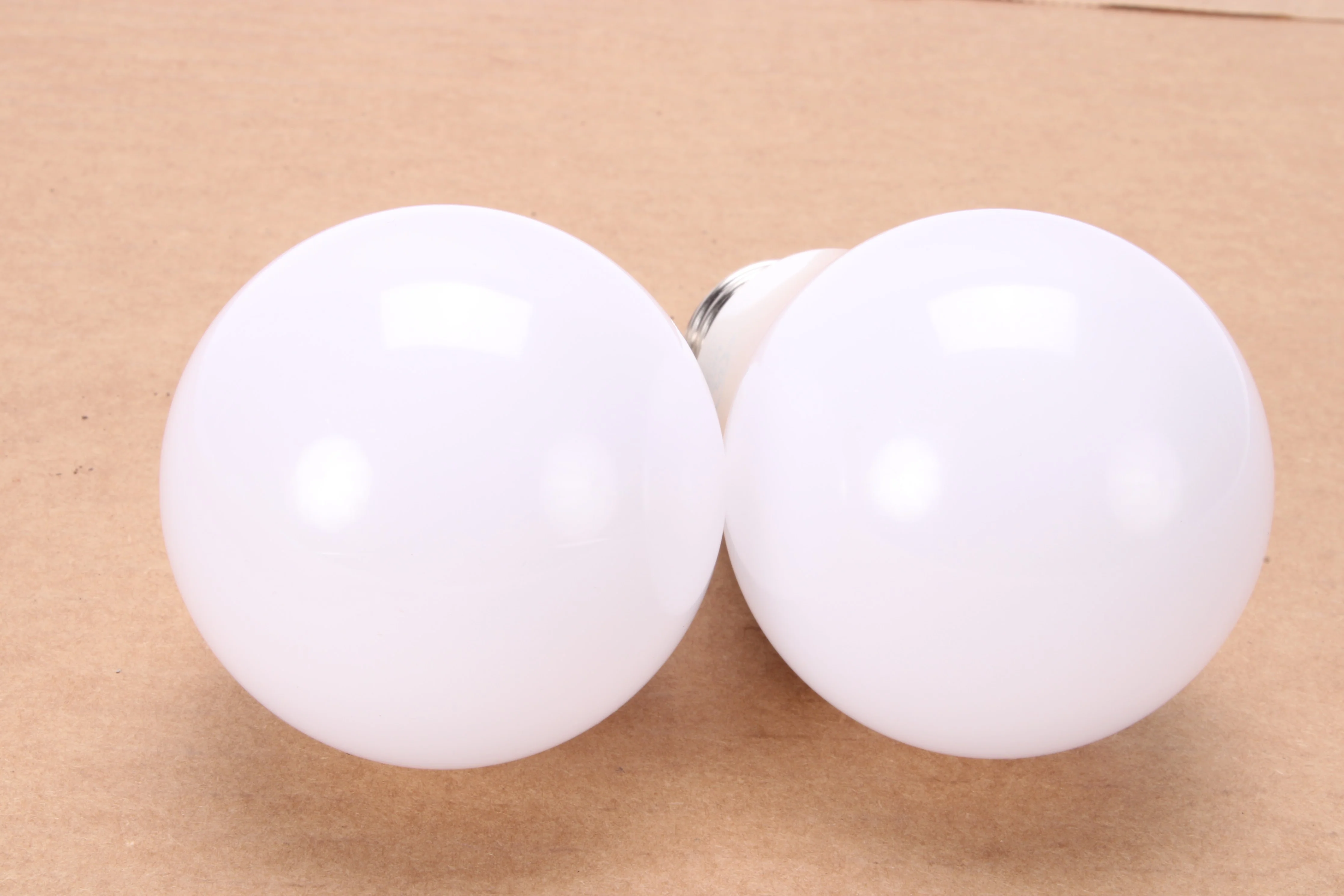 Sengled W21-N13 Multi-Color Smart LED Light Bulb (Lot of 2) - Image 5