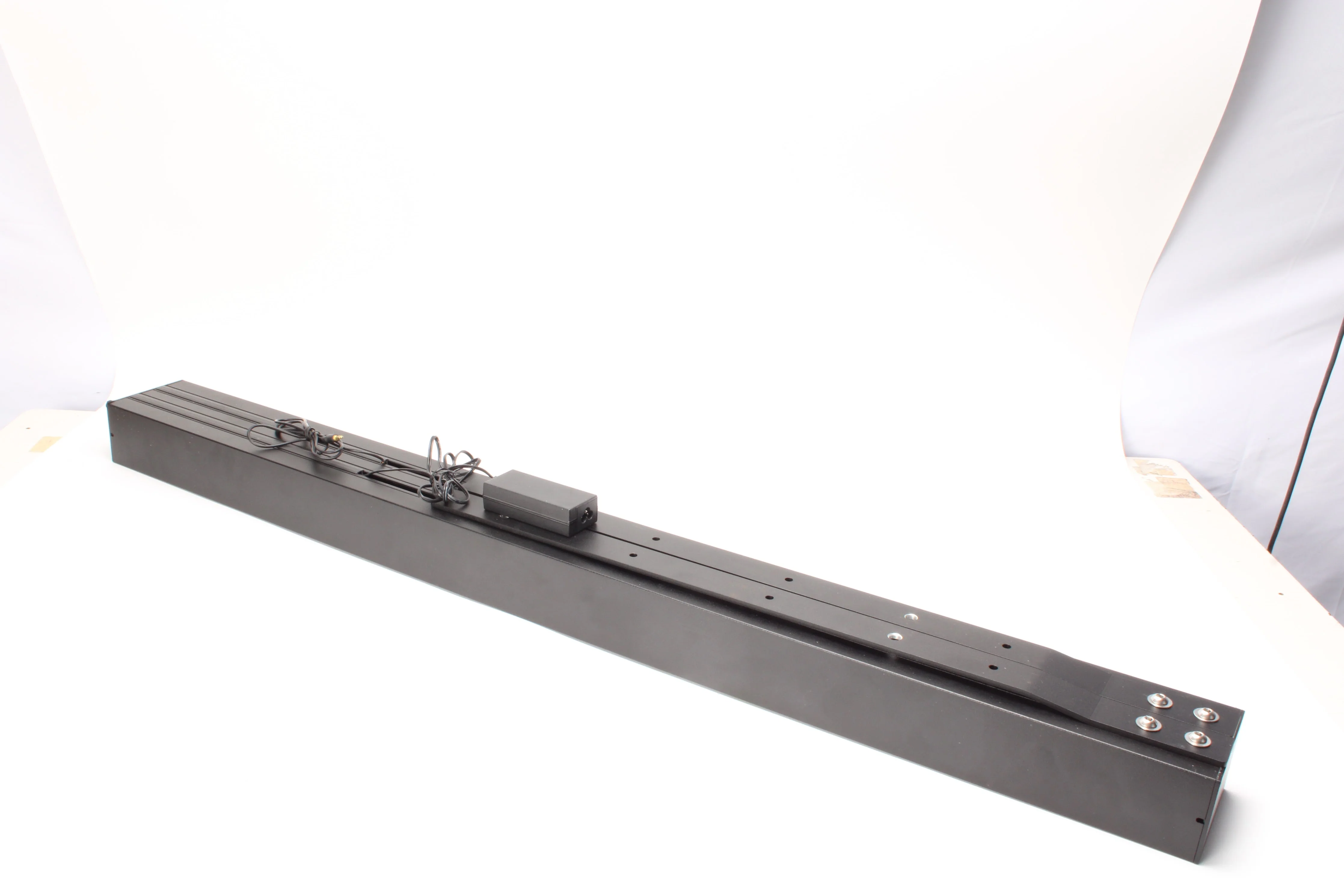 Seura SHD2-55 50W SoundBar for Shade Series 2 Outdoor TV's 55" - Image 5