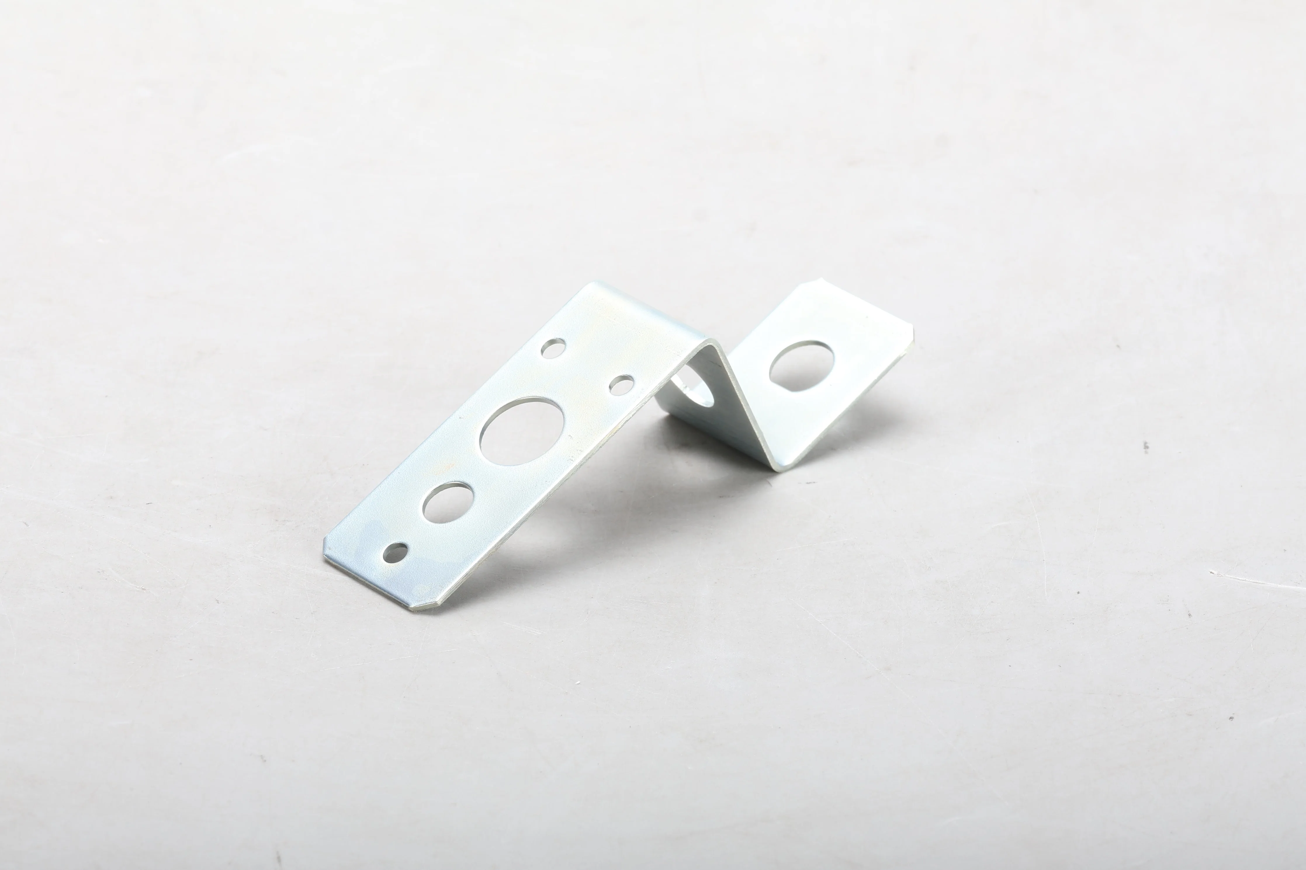 Shure UA505 UHF Antenna Mounting Bracket Kit 042406088589 - New Open Box - Image 3