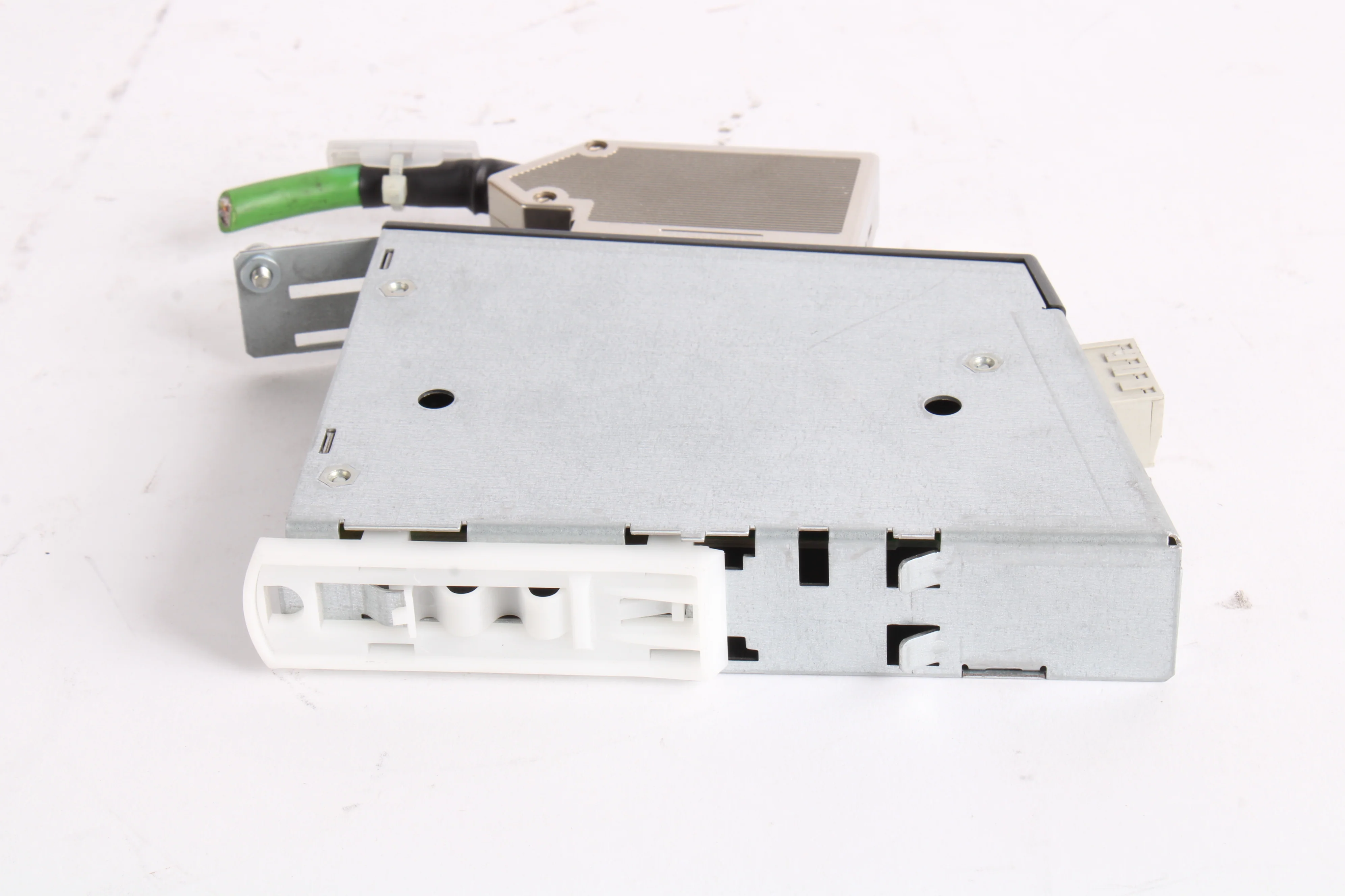 Siemens 6SL3055-0AA00-5AA3 Sinamics Sensor Module SMC10 - Image 3