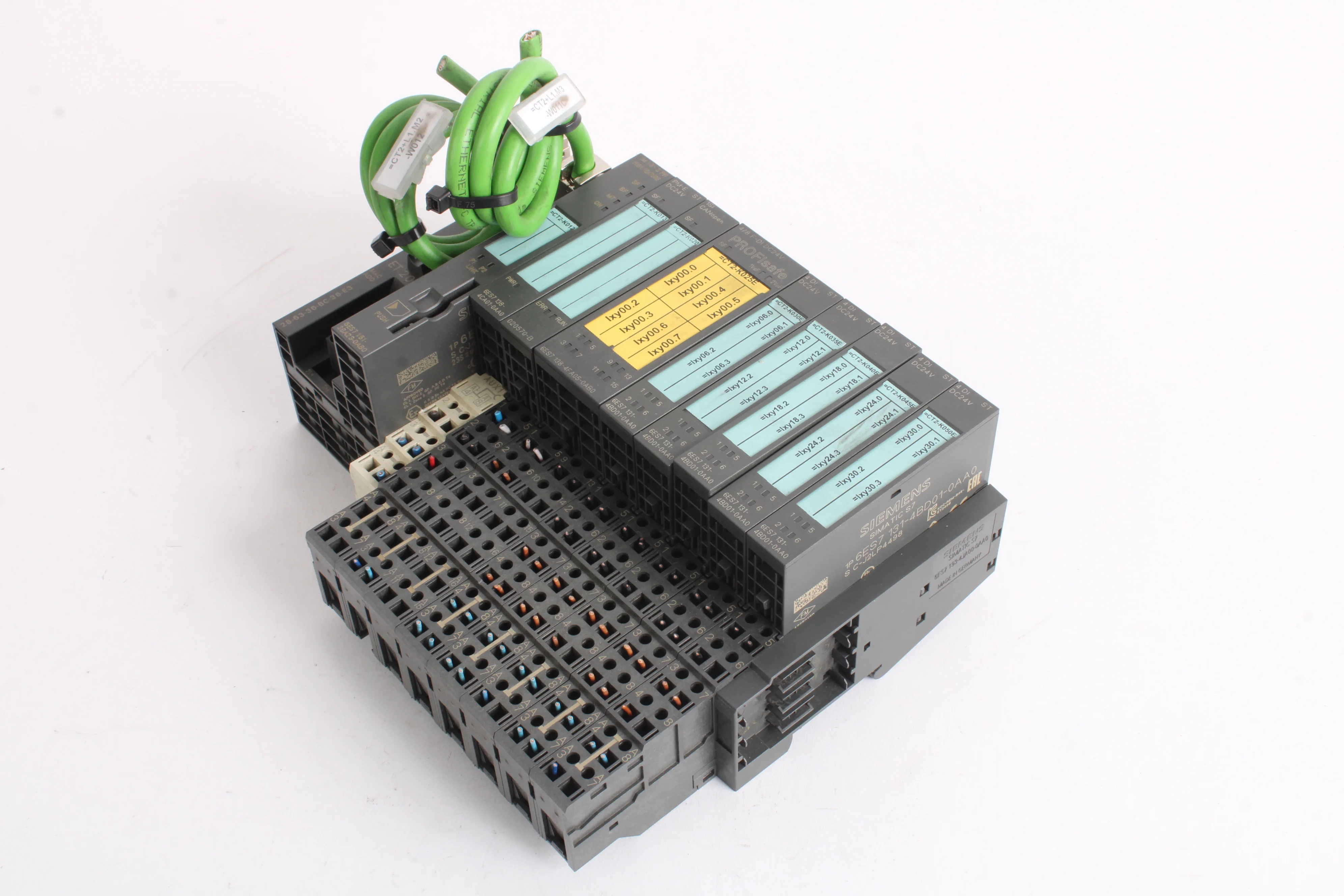 Siemens ET 200S I/O System W/ 6ES7 151-3BA23-0AB0, 6ES7 138-4CA01-0AA0, 020570-B - Image 3